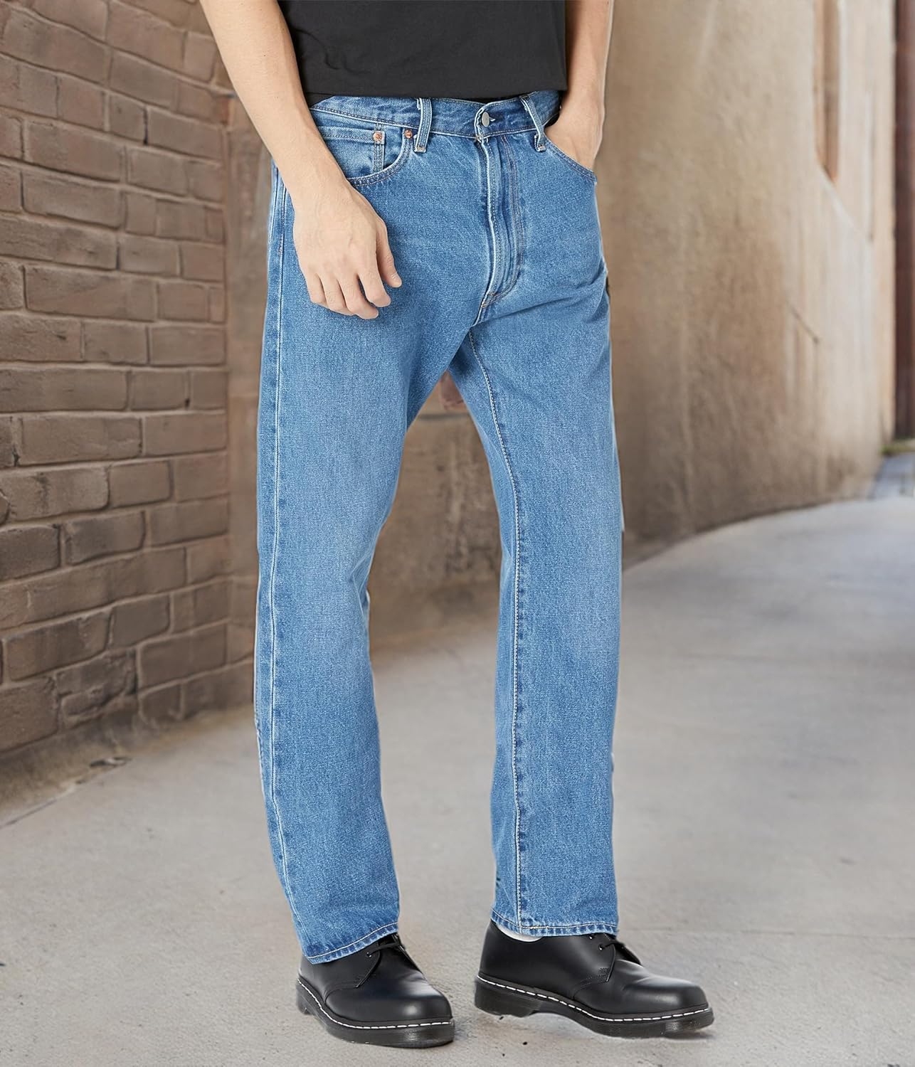 Amazon.com: Levi's® 551Z Authentic Straight Medium Indigo 30 32