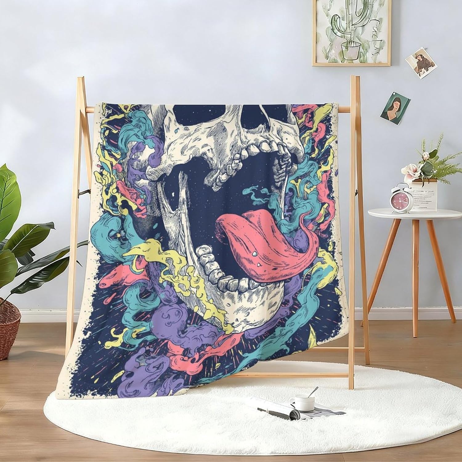 Skull Blanket, Artistic Flannel Throw Blanket for Couch Bed Or Chair, Luxury Lightweight Comfy Blankets Home Living Room, Bed Room Decor Gift 60x80in(150 * 200cm)