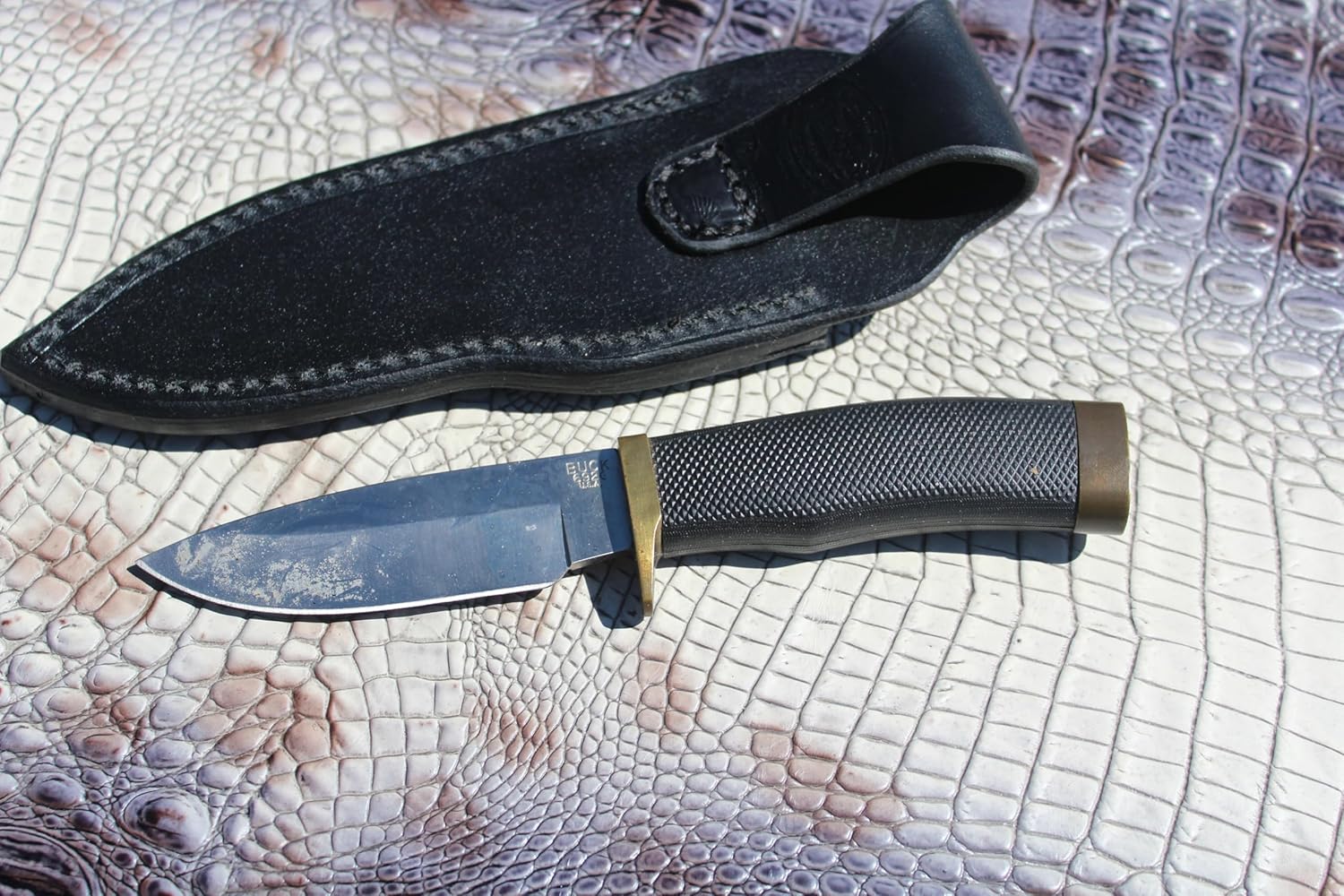 Carl Thomas Leathers. Custom Leather Knife Sheath Made to Fits Buck Vanguard or Zipper Knife, Fixed Blade Knife Holder, Black, Sheath Only