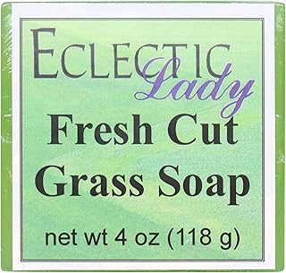 Jabón de glicerina de hierba recién cortada p...