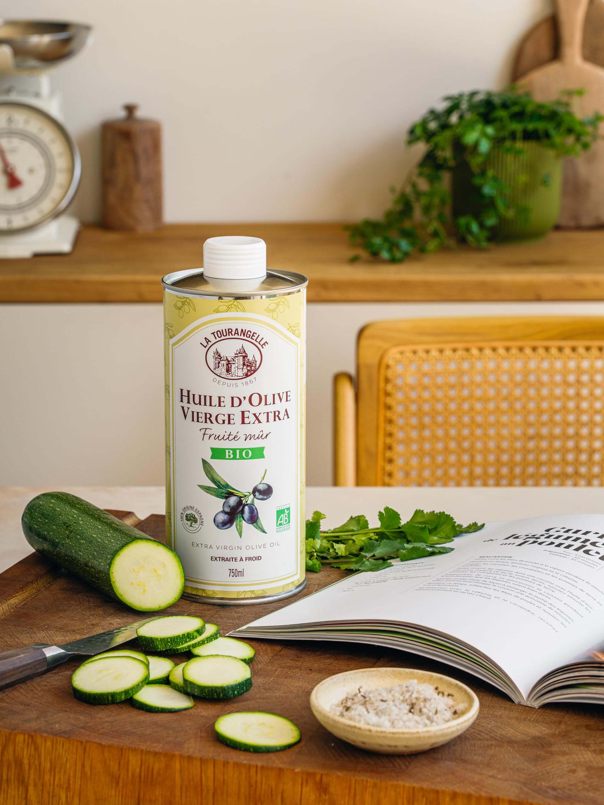 La Tourangelle - Huile d'olive vierge extra Bio - Fruité mûr - Extraite à froid - Riche en polyphénols & Omega 3 - Huile de qualité supérieure - 750ml
