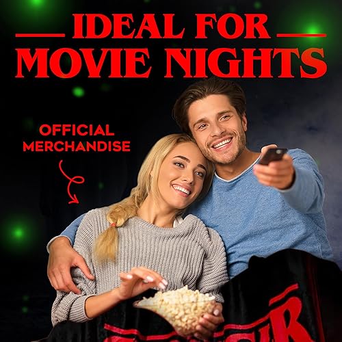 Miniatura 4 de Stranger Things Manta de viaje, manta de forro polar cálida para invierno, manta para sofá y cama con diseño clásico, 59.1 x 51.2 in