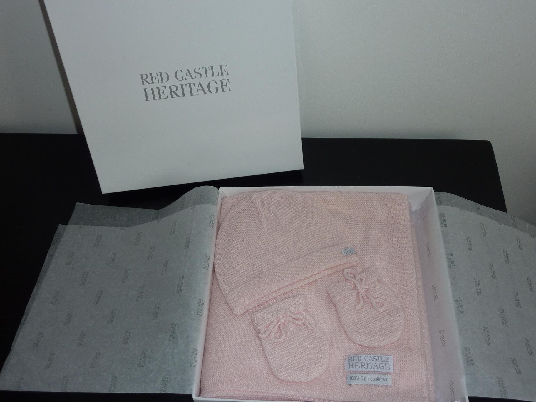 Red Castle Set Geschenk 3 Stück