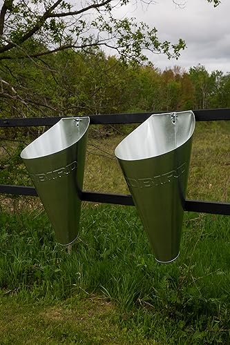 Miniatura 3 de YARDBIRD 43650 - Conos de retención de aves de corral galvanizados medianos (2 unidades)