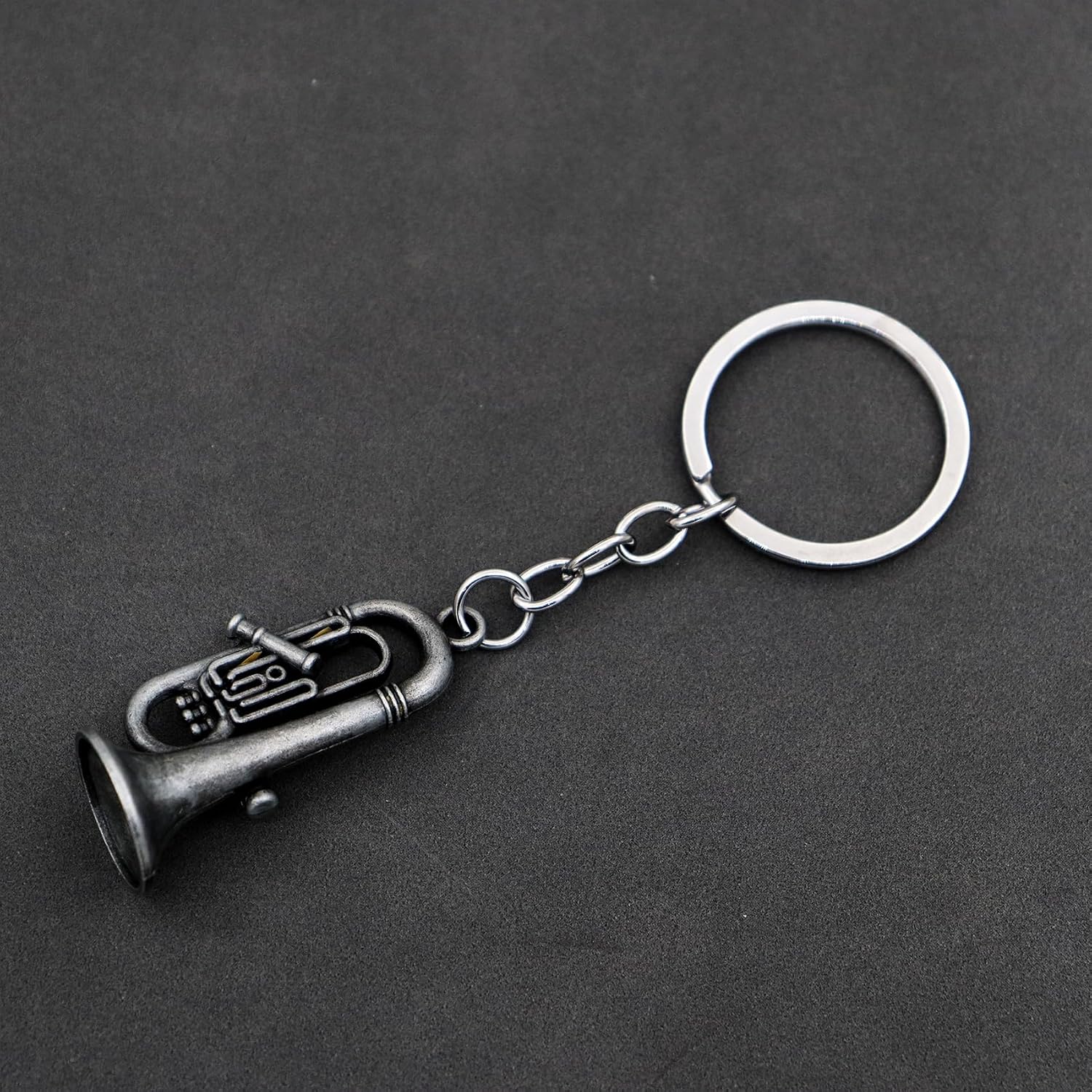 Elechobby Mini Saxophone Keychain 3 Color Metal Key Ring Musical Instrument Gift for Music Lovers image 2