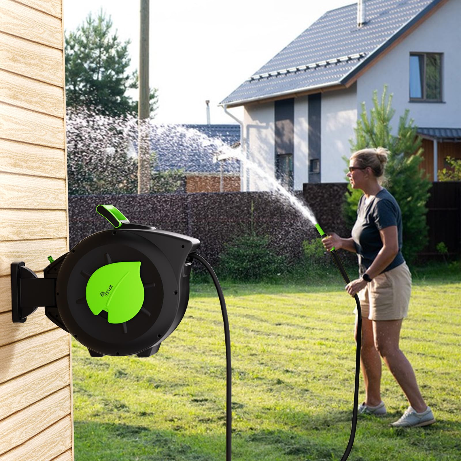 Schlauchtrommel 30m+2m, Wandmontage Schlauchbox mit Aufroll-Automatik & 180° Schwenkbar, Inkl Spritze & Montagehilfe, für Gartenbewässerung & Autowäsche