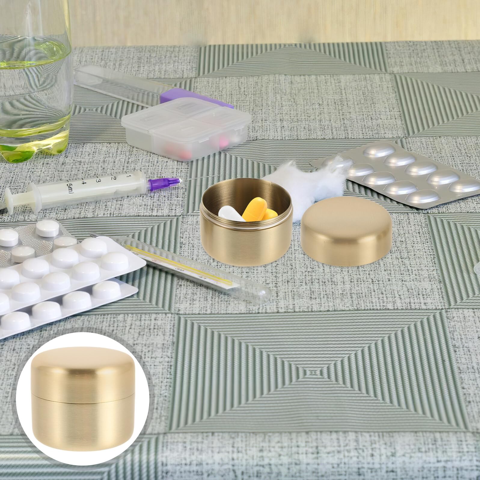 Portapillole Mini Rotondo in Acciaio Inossidabile Oro da Viaggio | Contenitore Compatto Tascabile, Protezione, per Attività Quotidiane e Spostamenti