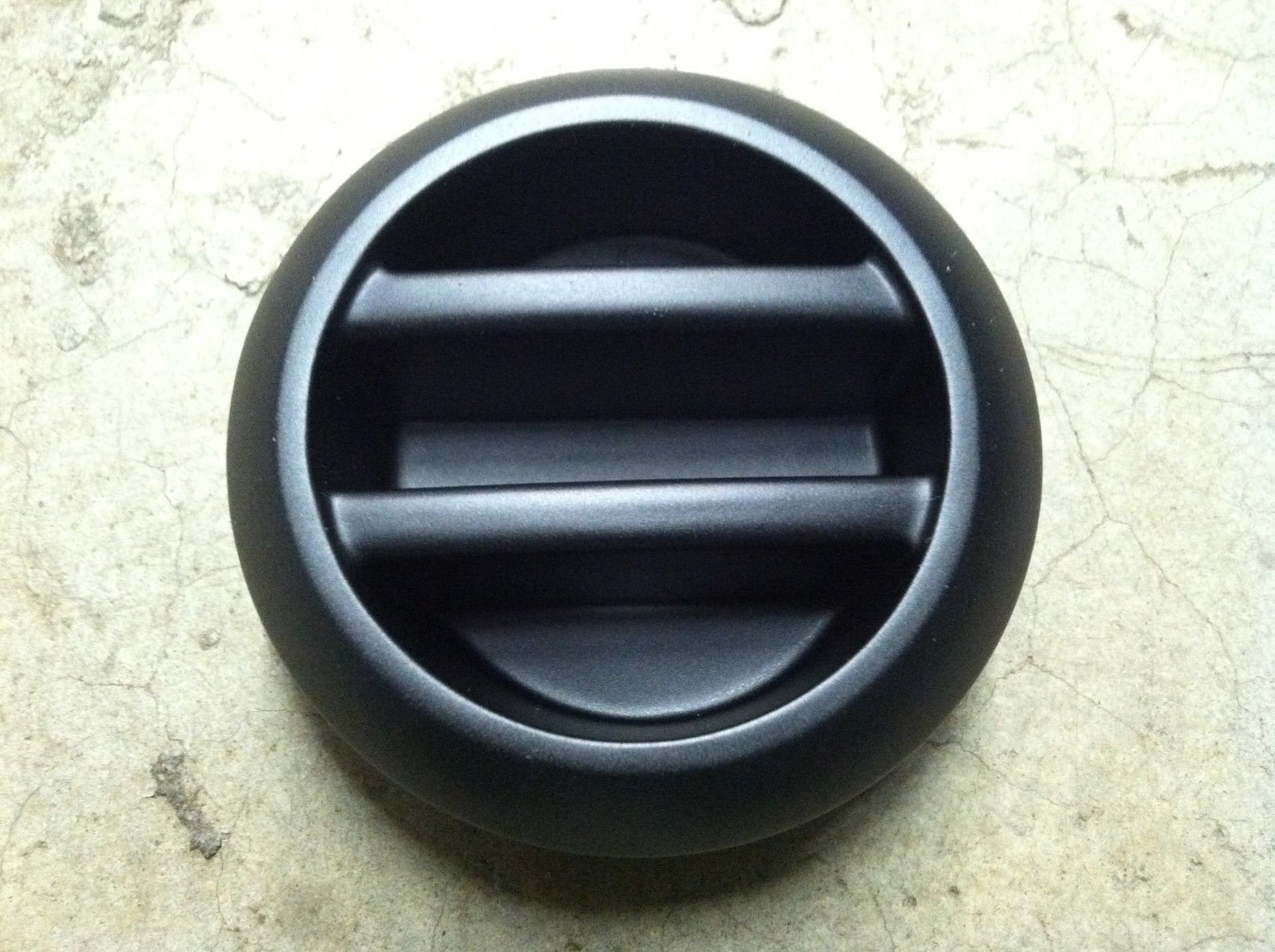 NEW OEM NISSAN QUEST 2007-2009 DRIVERS (LEFT) SIDE FOG LIGHT BEZEL/BLACKOUT COVER