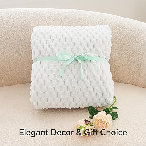 Miniatura 3 de BEDELITE Manta de forro polar individual para cama y sofá, manta blanca decorativa jacquard 3D, suave y acogedora, manta mullida de felpa cálida