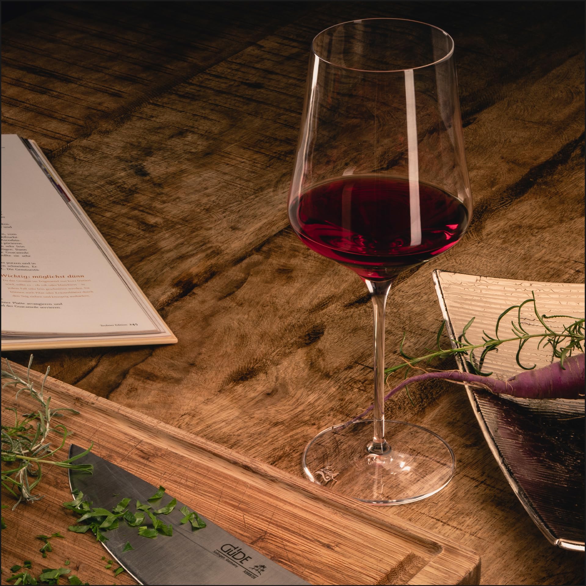 EISCH Bordeaux Rotweingläser Sky Sensisplus (2 Stück), Weingläser für Rotwein, spülmaschinenfeste Kristallgläser, Made in Germany (Art.-Nr. 180064)