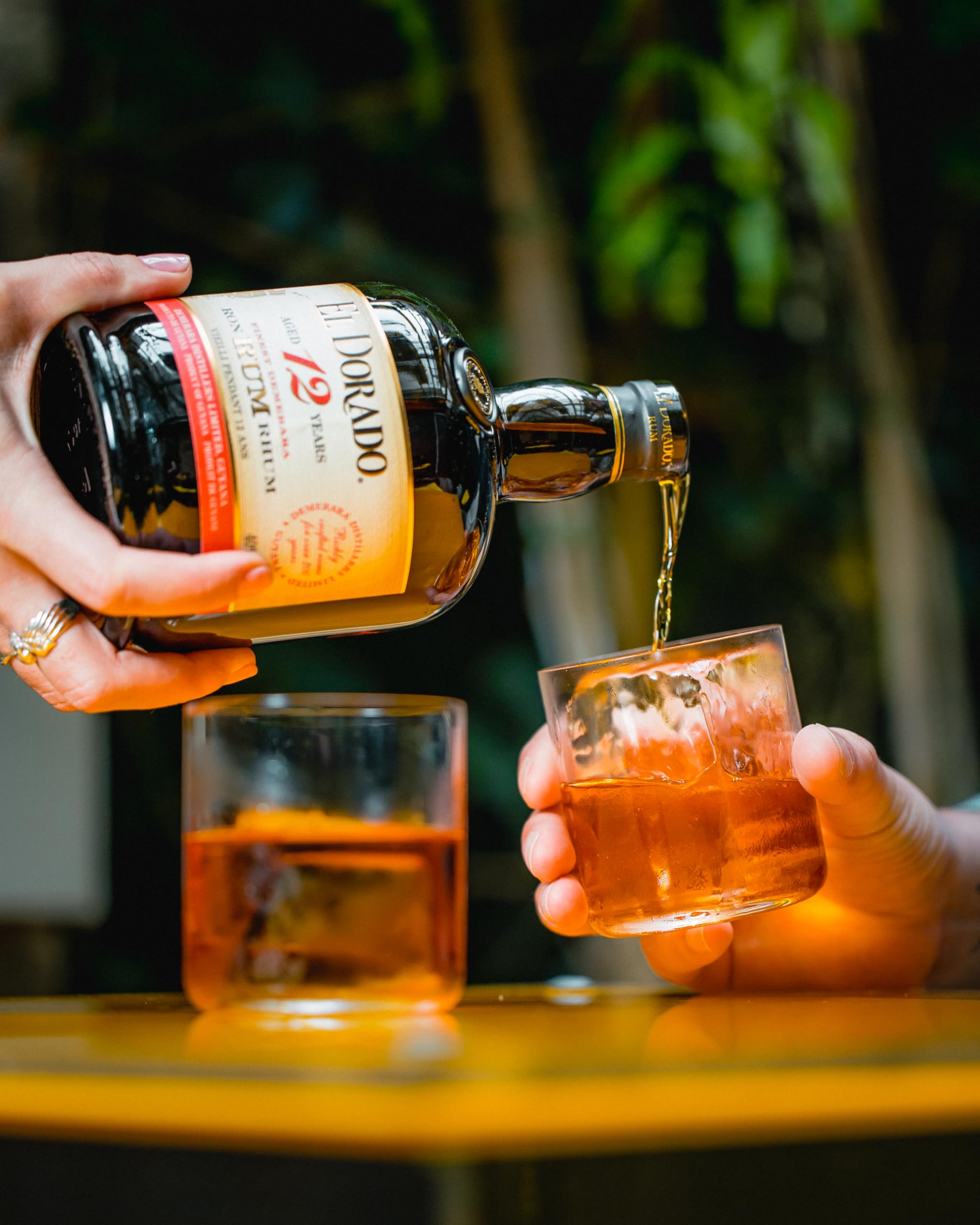 El Dorado, Rum 12 Years Old, 700 ml, Aroma di Frutta Secca, Miele e Caramello con Uva Passa, Note Legnose, Fruttate e Speziate, Invecchiato 12 anni in Guyana in Botti exBourbon, Idea Regalo, 40% Vol.