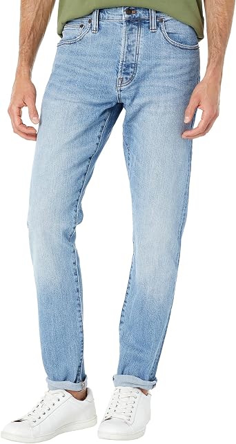 Madewell Athletic Slim in Gosbrook Wash 