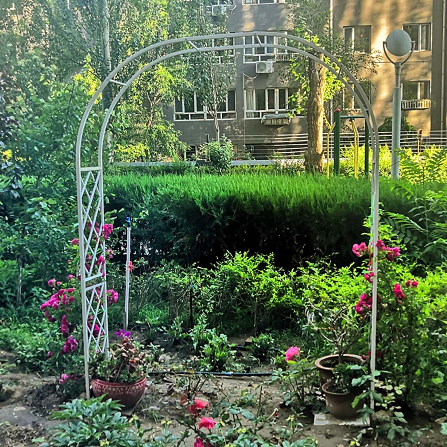 Arco de jardín metálico de 1,80 m x 2,50 m para decoración exterior