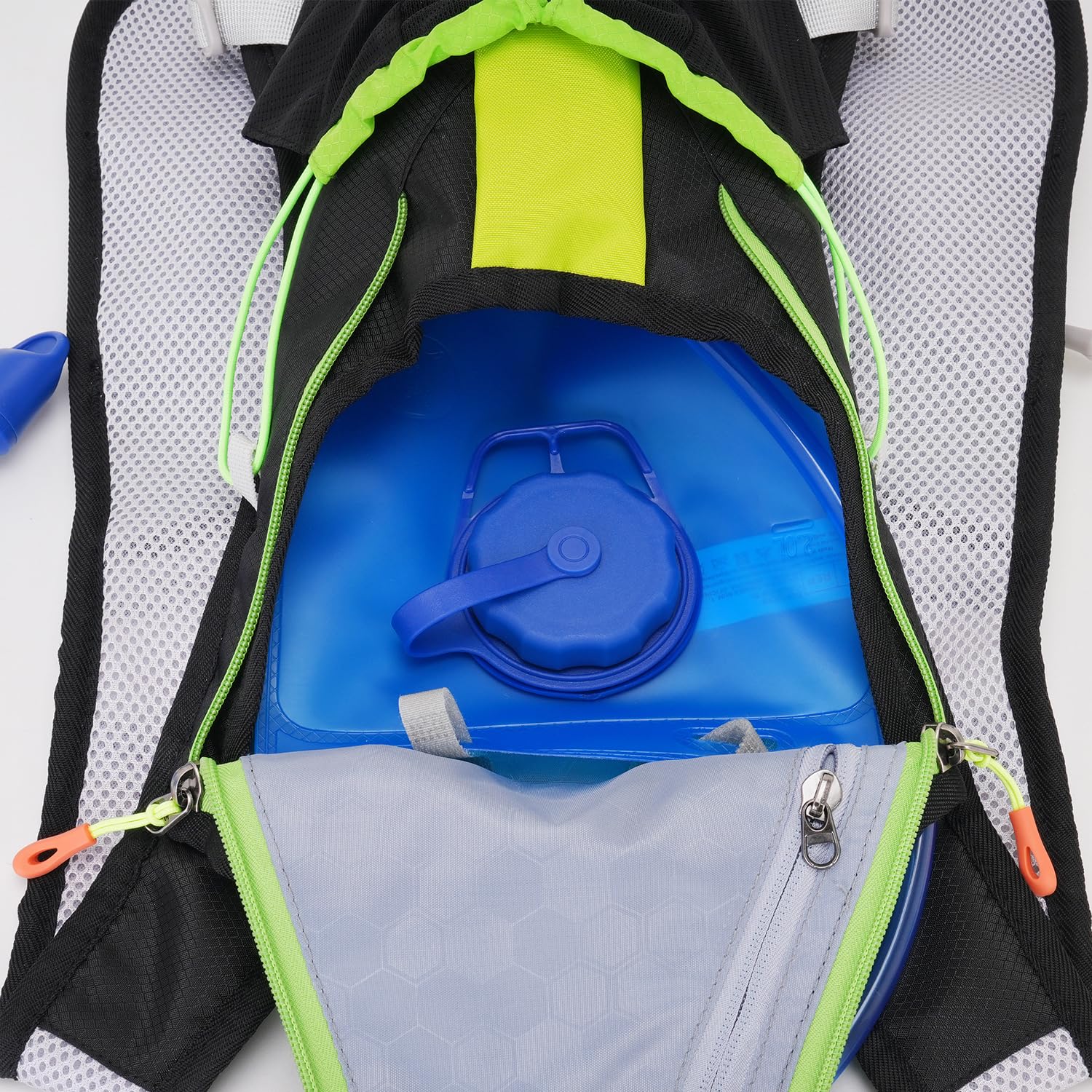 Sac à dos d'hydratation avec poche d'hydratation, ultra léger, sac à dos de course, avec poche à eau, 2 l, sans BPA, sac à dos avec poche à eau et réflecteurs