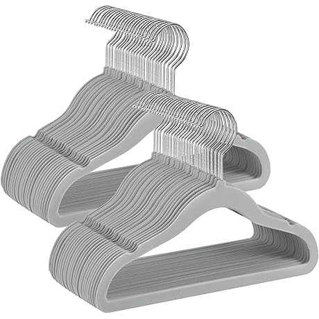 SONGMICS Nursery Hangers for Western-Themed Baby Closets