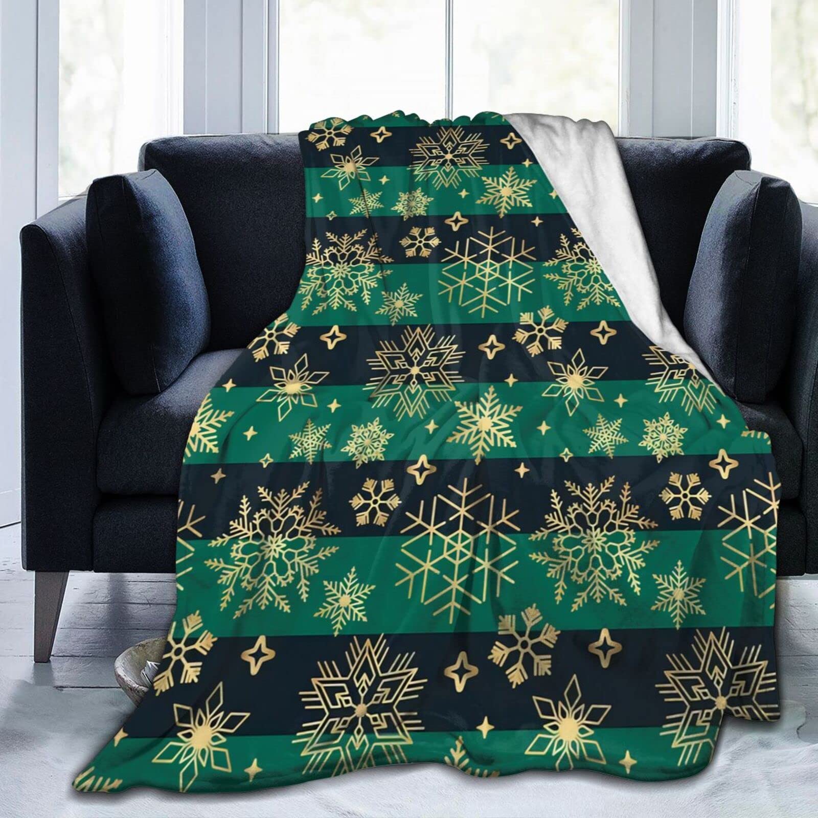Lsjuee Christmas Snowflakes Throw Blanket Warm Cozy Blankets Lightweight Soft Cozy Flannel Winter Holiday Blanket for Sofa Couch Bed Office Xmas Gift 50"X40"