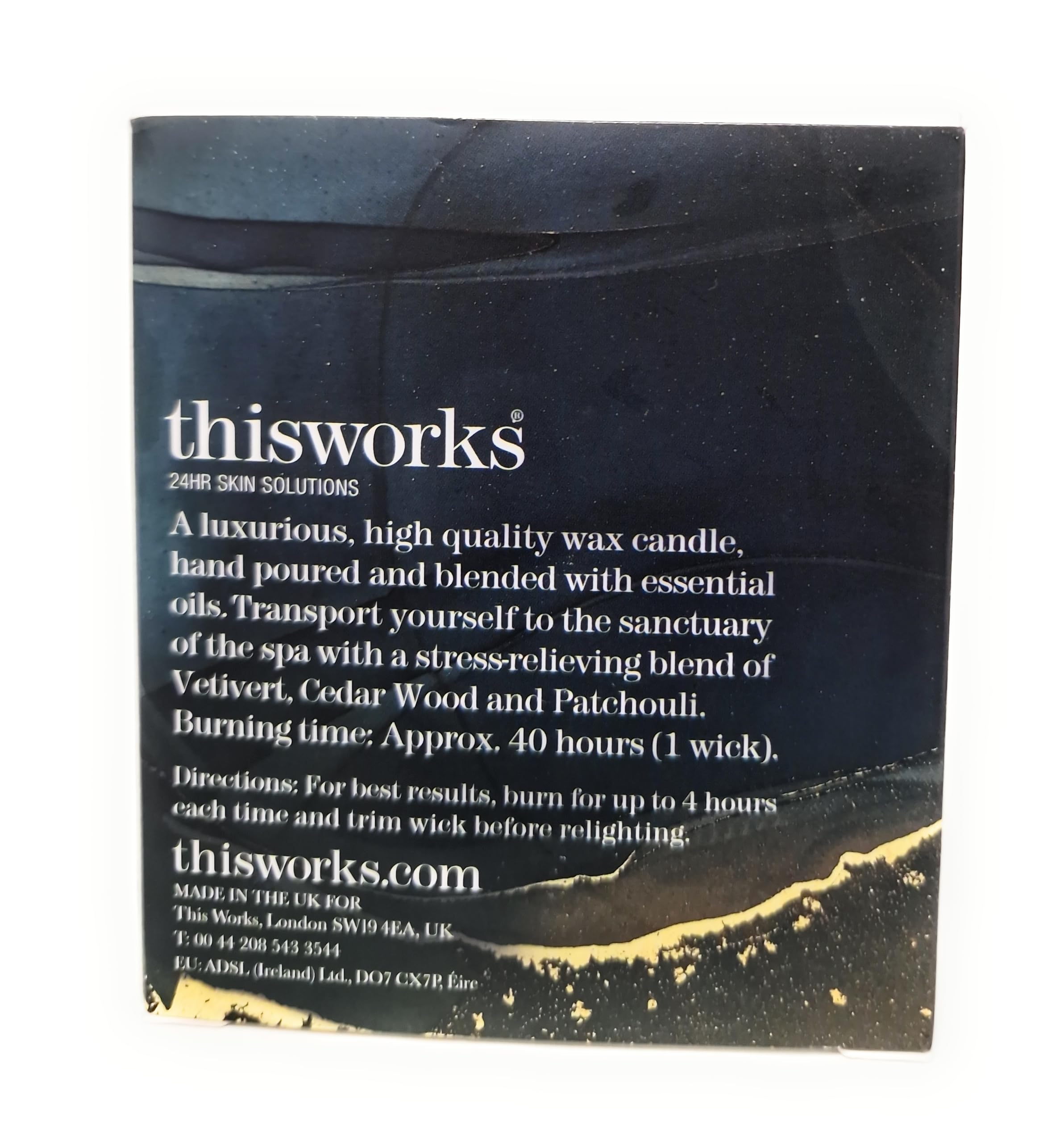 Works Vetivert & Cedar Wood Candle, 220 g, Luxury Candle Enriched with Essential Oils - Image 2