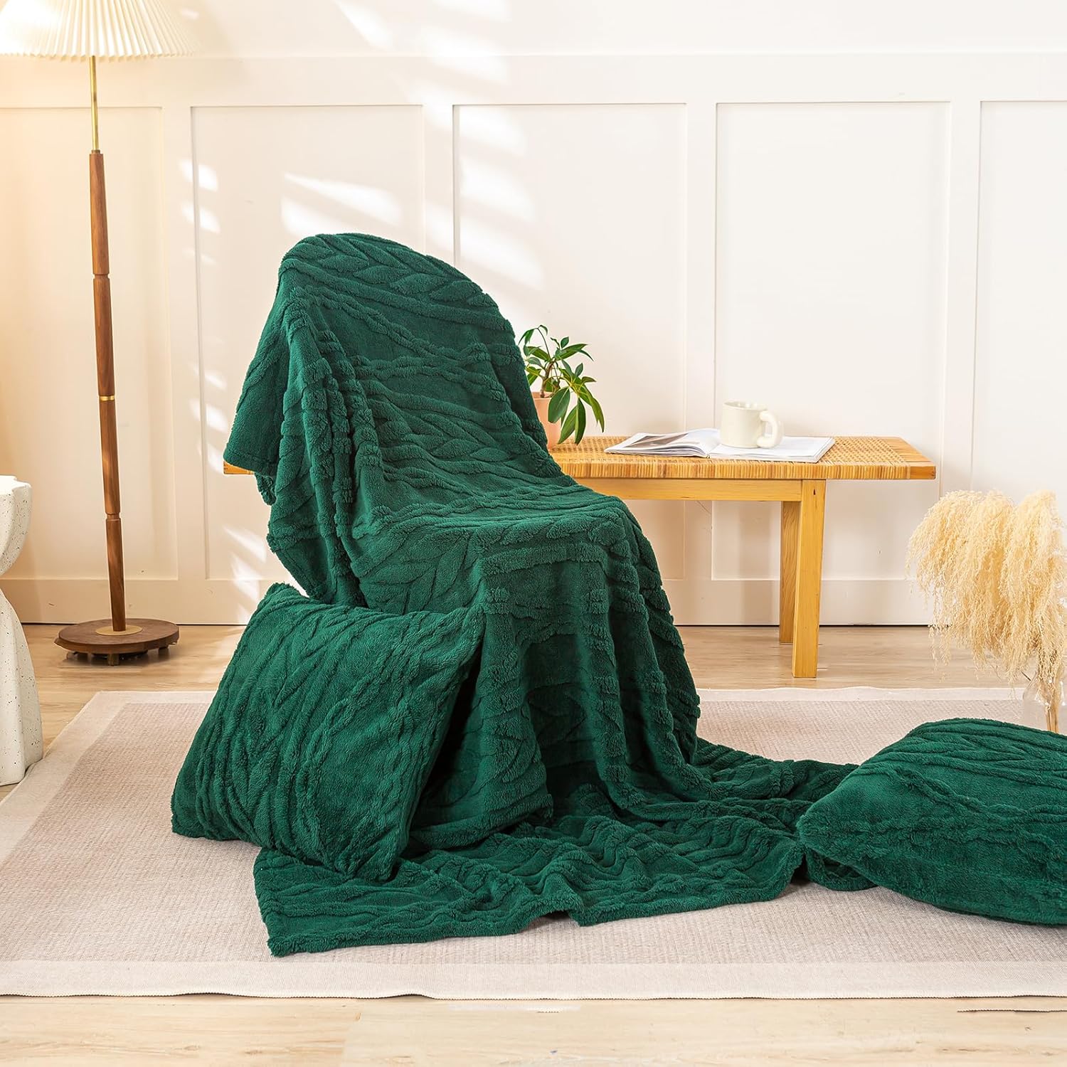 YUSOKI Sherpa Large Throw Blanket Single Layer,Light Weight(1.7lb),370GMS-3D Stylish Design for Gift Home Decor (Forest Green,50"x65") - Image 2