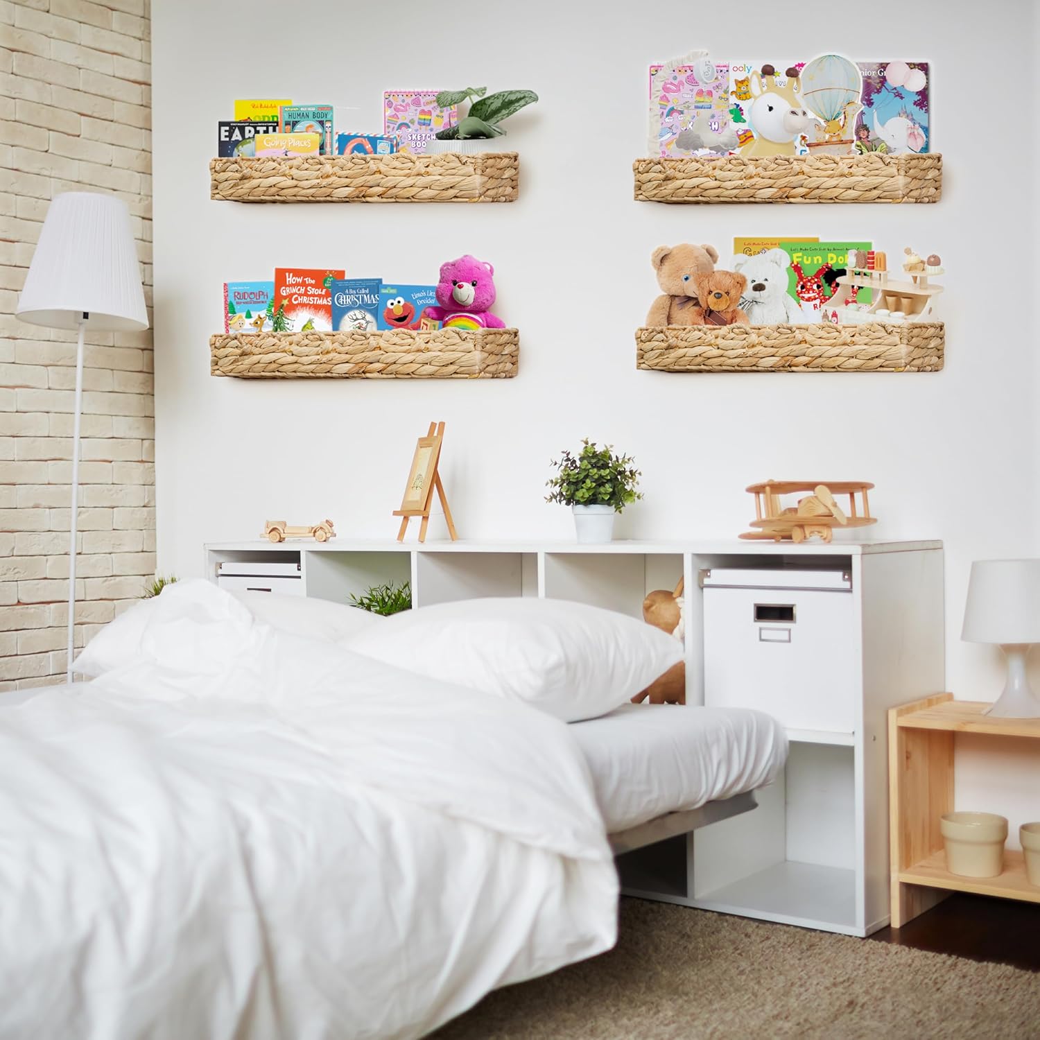 Scalloped Book Shelves Set of 2 – Floating Wall Mounted Bookshelf, Natural Water Hyacinth Rattan, Boho Scalloped Design, 43cm Wide, Easy Install, 4kg Load for Kids, Baby, Toys, Picture Ledge