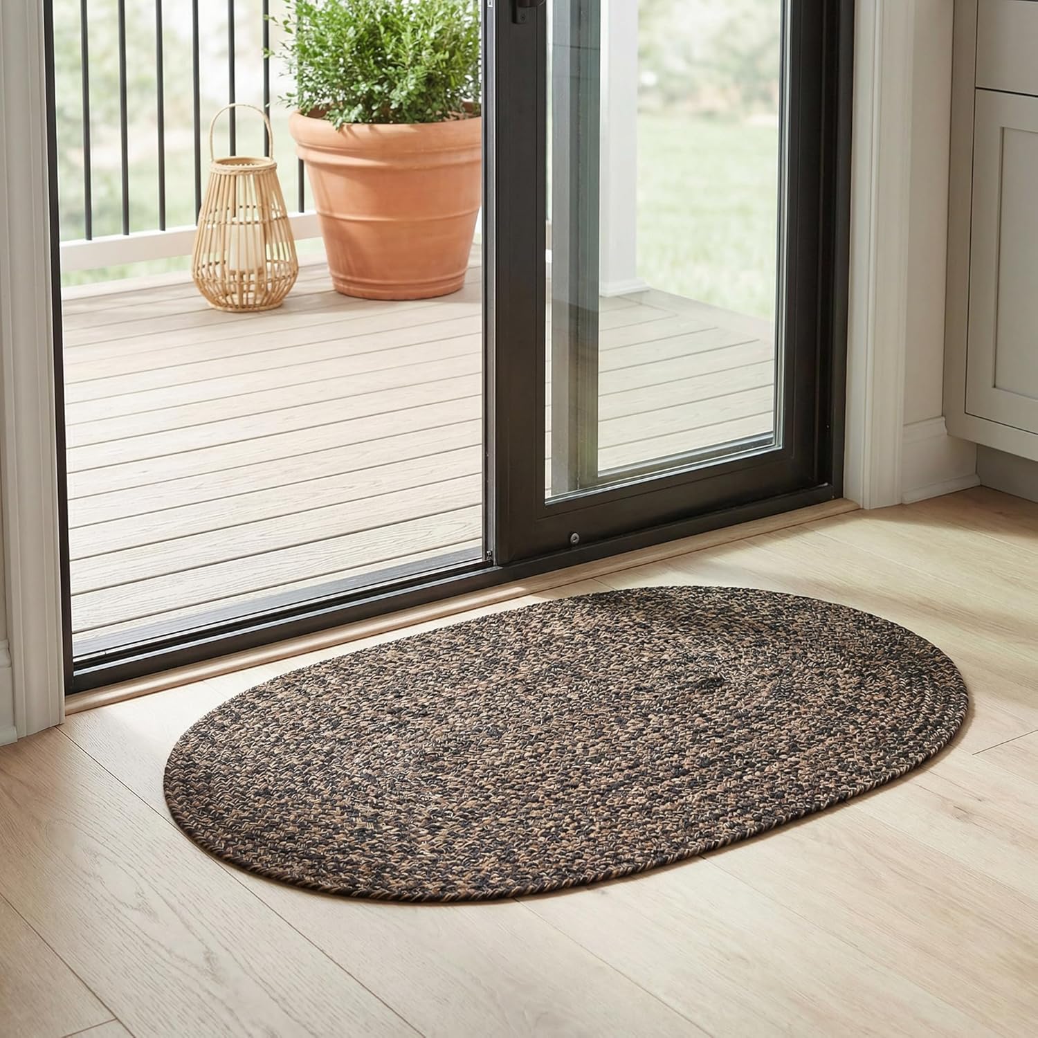 Super Area Rugs Black/Gold Braided Rug - Entryway Door Mat - 2x3 ft Indoor Outdoor Farmhouse Kitchen Braided Rug