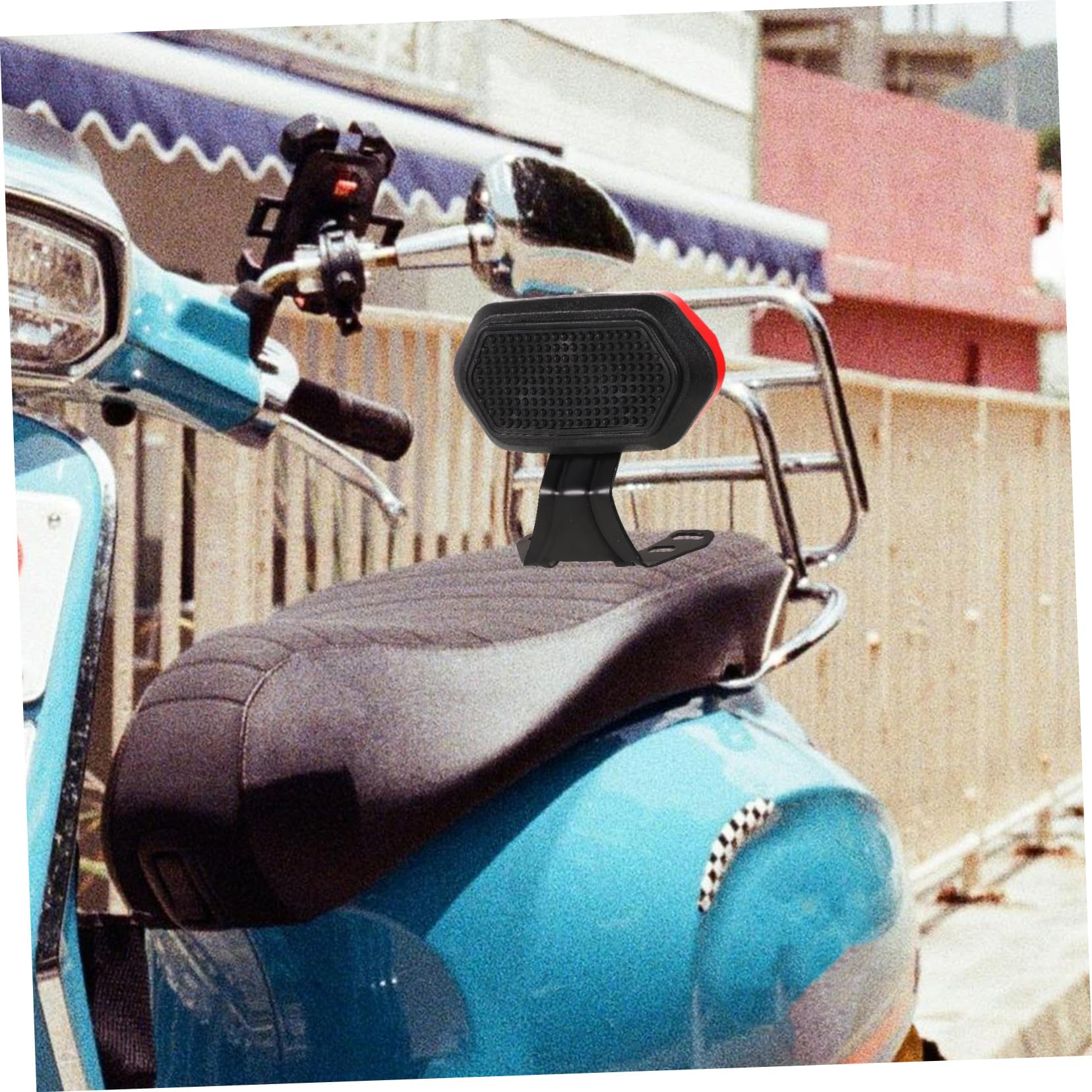 Cuscino Schienale per Bicicletta Elettrica e Moto, Rosso | Metallo e Plastica, 1 Pezzo, Stabile, Texture Robusta per Uso Posteriore