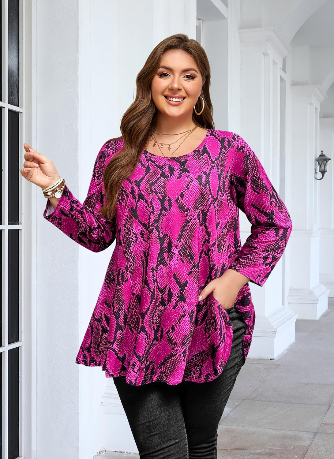 Womens Tunic 3/4 Sleeve Plus Size Tops Crew Neck Swing Flowy Loose Fit T-Shirt Blouses to Wear with Leggings - Image 2