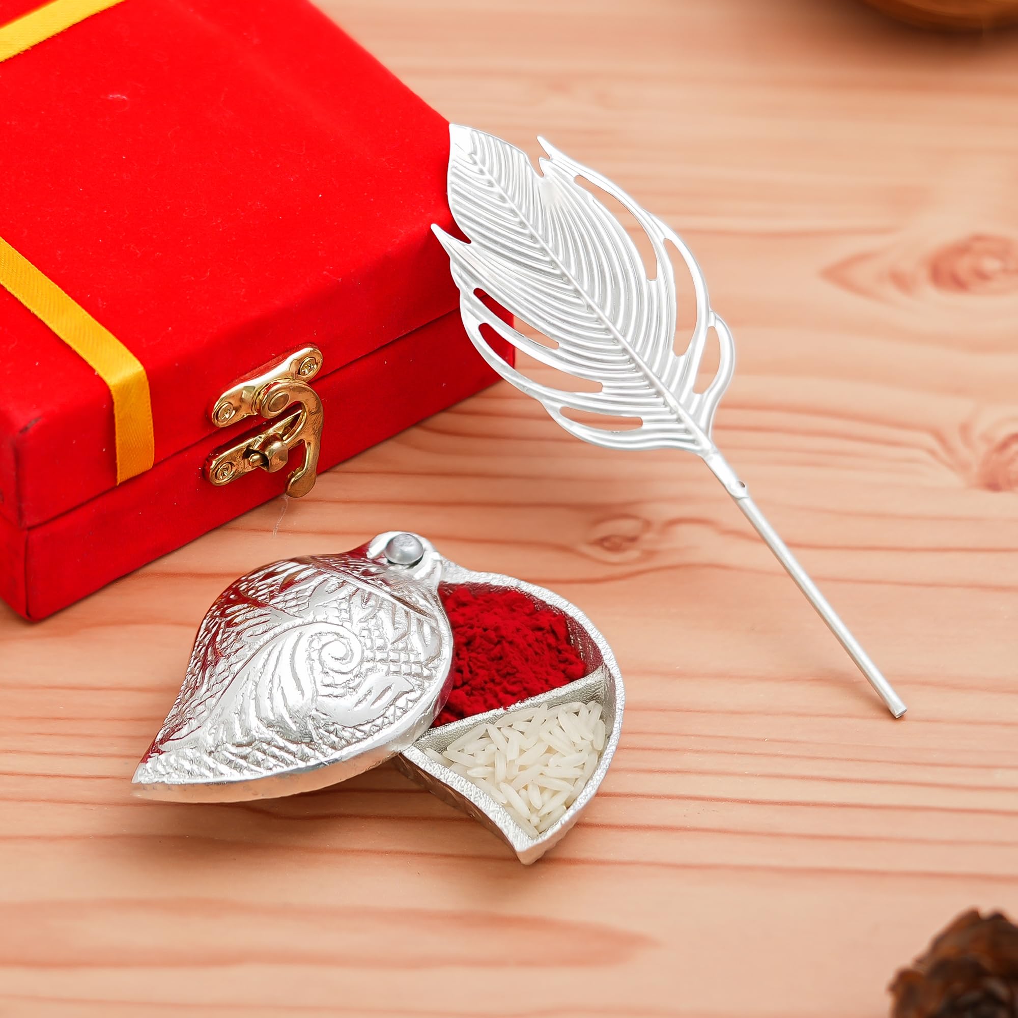 Webelkart Premium Silver Kumkum Box With Leaf And Red Velvet,Roli|Chawal|Chandan|Haldi|Kumkum Puja Box|Sindoor Box- Diwali Gift Item,Roli Chawal Box (Antique) 1