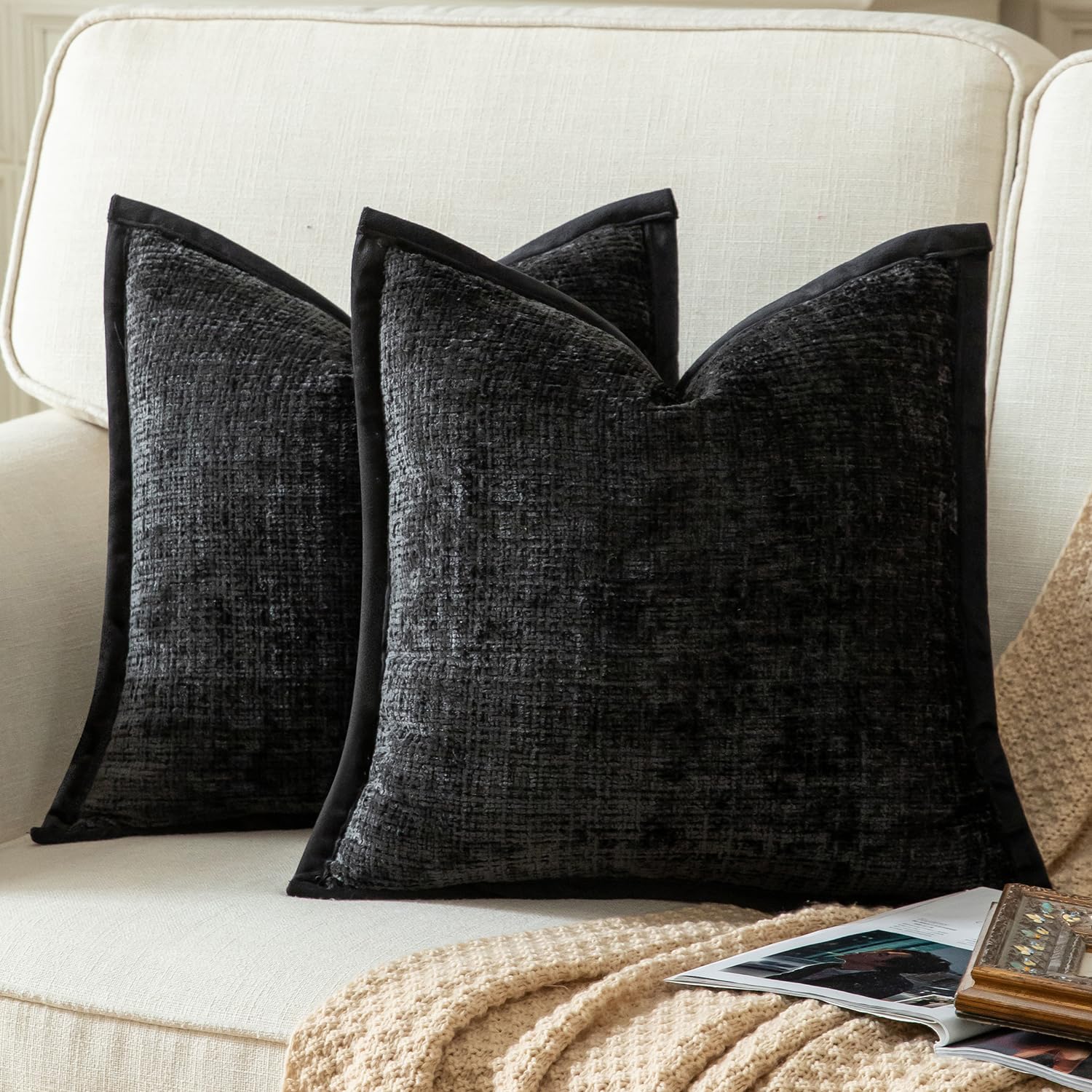 Taie d'oreiller chenille 50x50 cm Yaertun housse de coussin décorative noire sofa