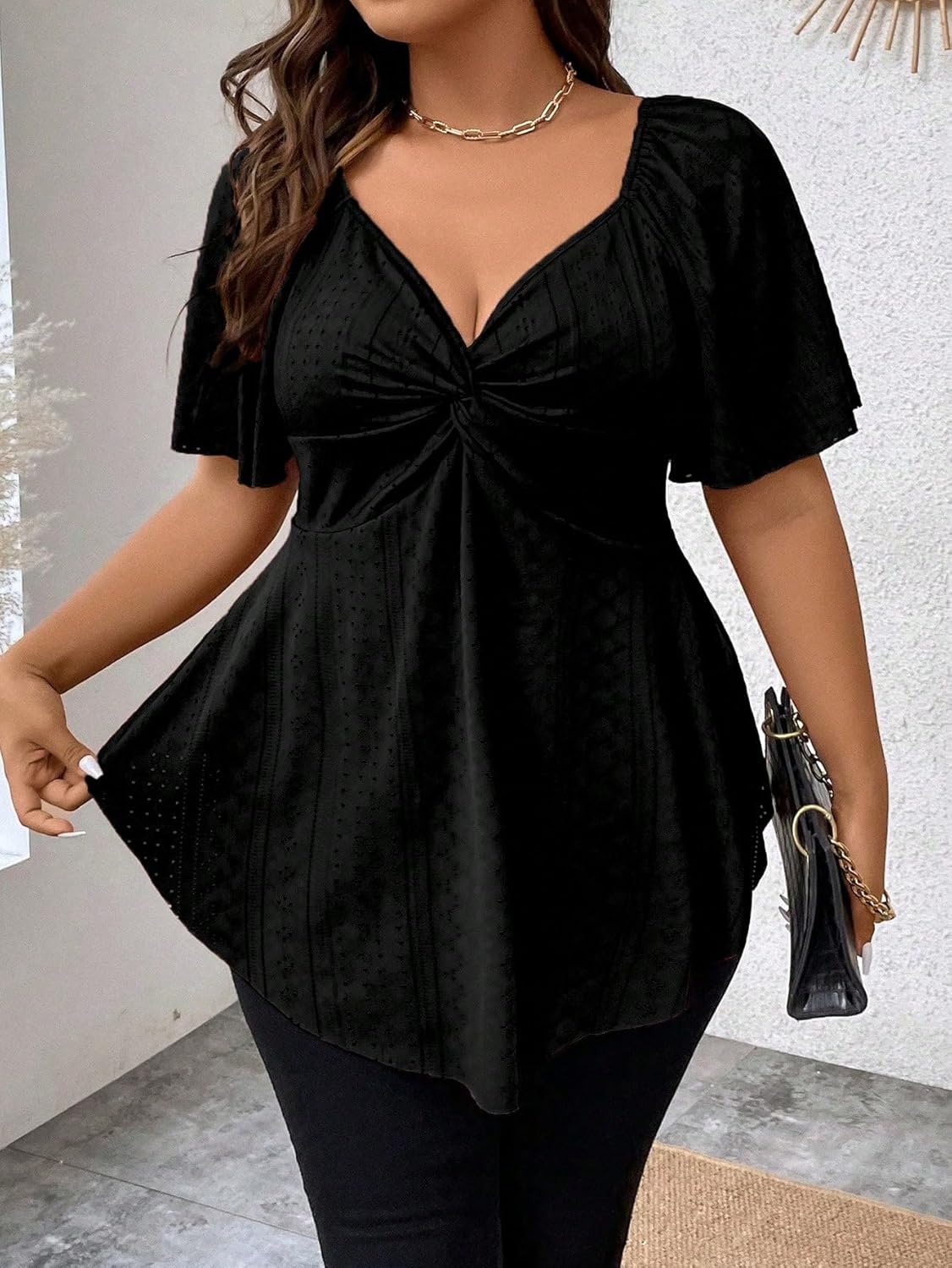 OYOANGLE Women's Plus Size Twist Front Short Sleeve Sweetheart Neck Asymmetrical Hem Blouses Solid Peplum Tops - Image 5