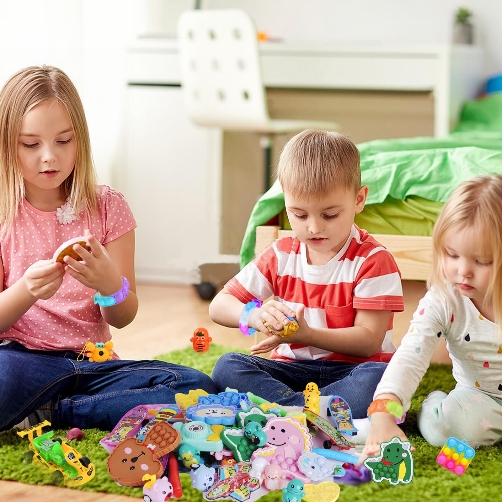 1000 Pcs Party Favors for Kids, Fidget Toys Bulk, Prizes for Kids, Fidget Stocking Stuffers Birthday Party Gifts, Carnival Treasure Classroom Prizes Box, Goodie Bag Stuffers, Birthday Party Toys