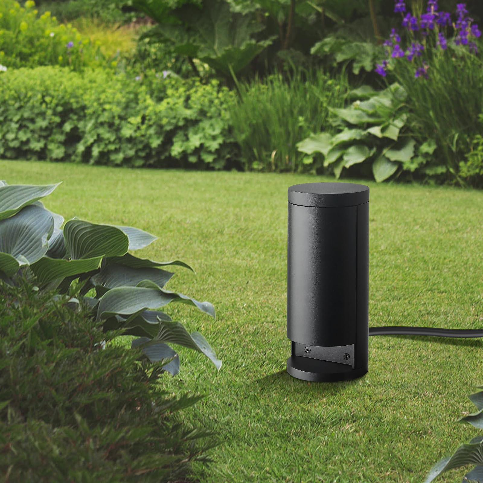 Colonna da giardino con 2 prese da giardino, con picchetto e cavo in gomma da 1 m, IP44, alluminio, max. 3600 Watt, colore nero cilindrico con porta