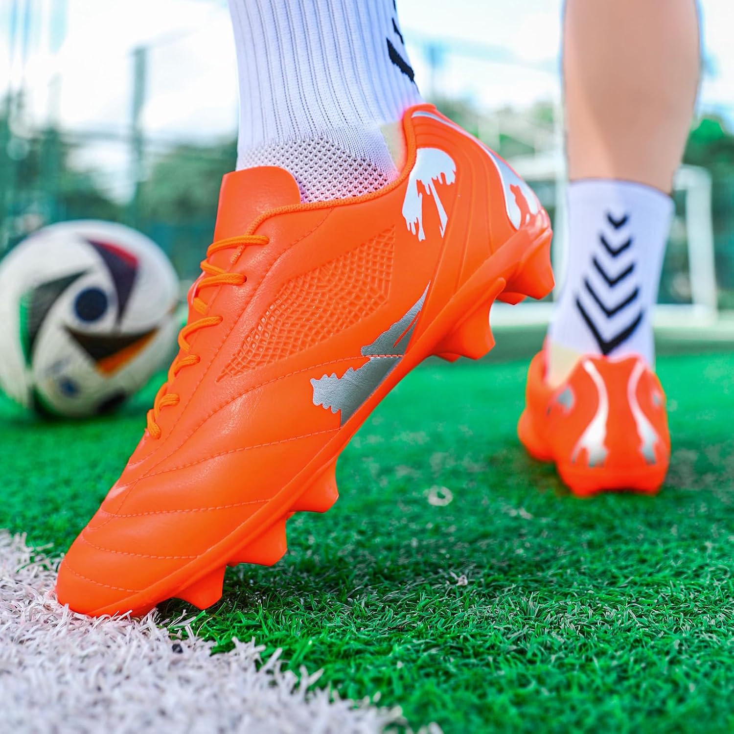 Soccer Shoes Men's Outdoor Cleats Lace Up Sneakers Breathable Lightweight Football Boots for Professional Training Athletic 6.5 US-11 US
