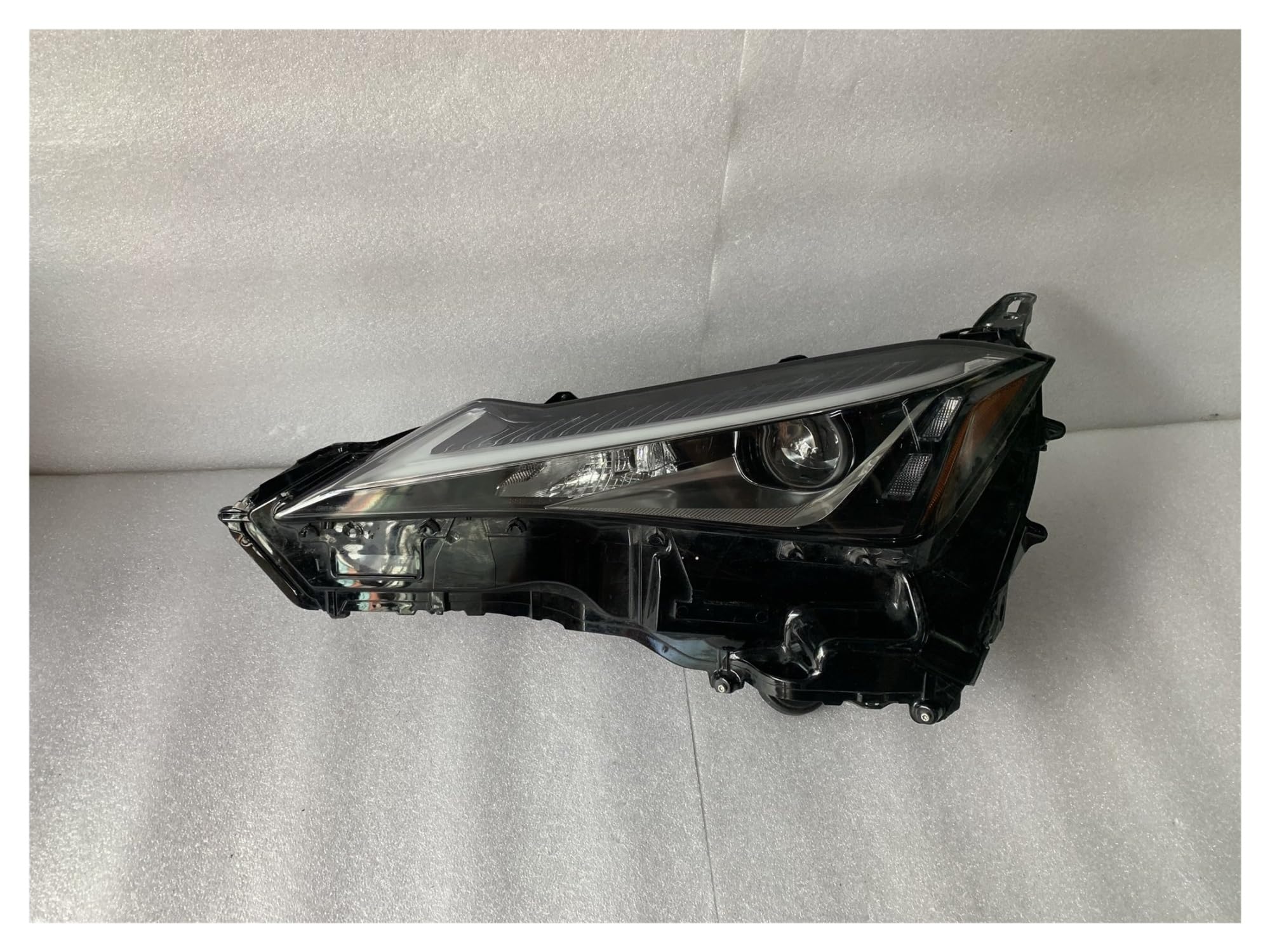 レクサスUＸ250hヘッドランプユニット右 Amazon.co.jp: ヘッドライトアセンブリ レクサス UX フロントヘッド