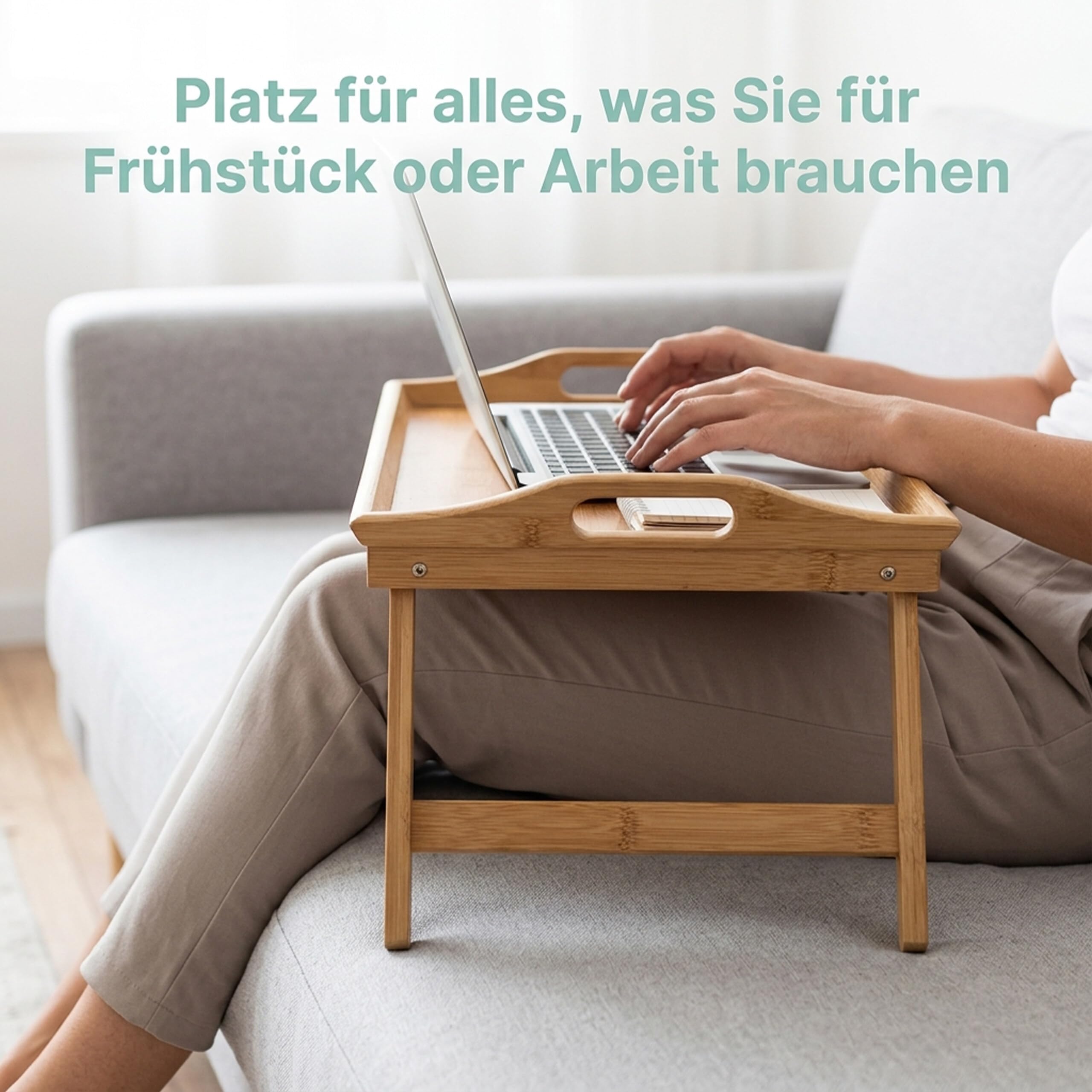 Relaxdays Betttablett Bambus H x B x T: ca. 25 x 52 x 33 cm Betttisch als Frühstückstablett oder Beistelltisch Serviertablett mit Tragegriffen Tabletttisch klappbar und pflegeleicht Tablett, Natur