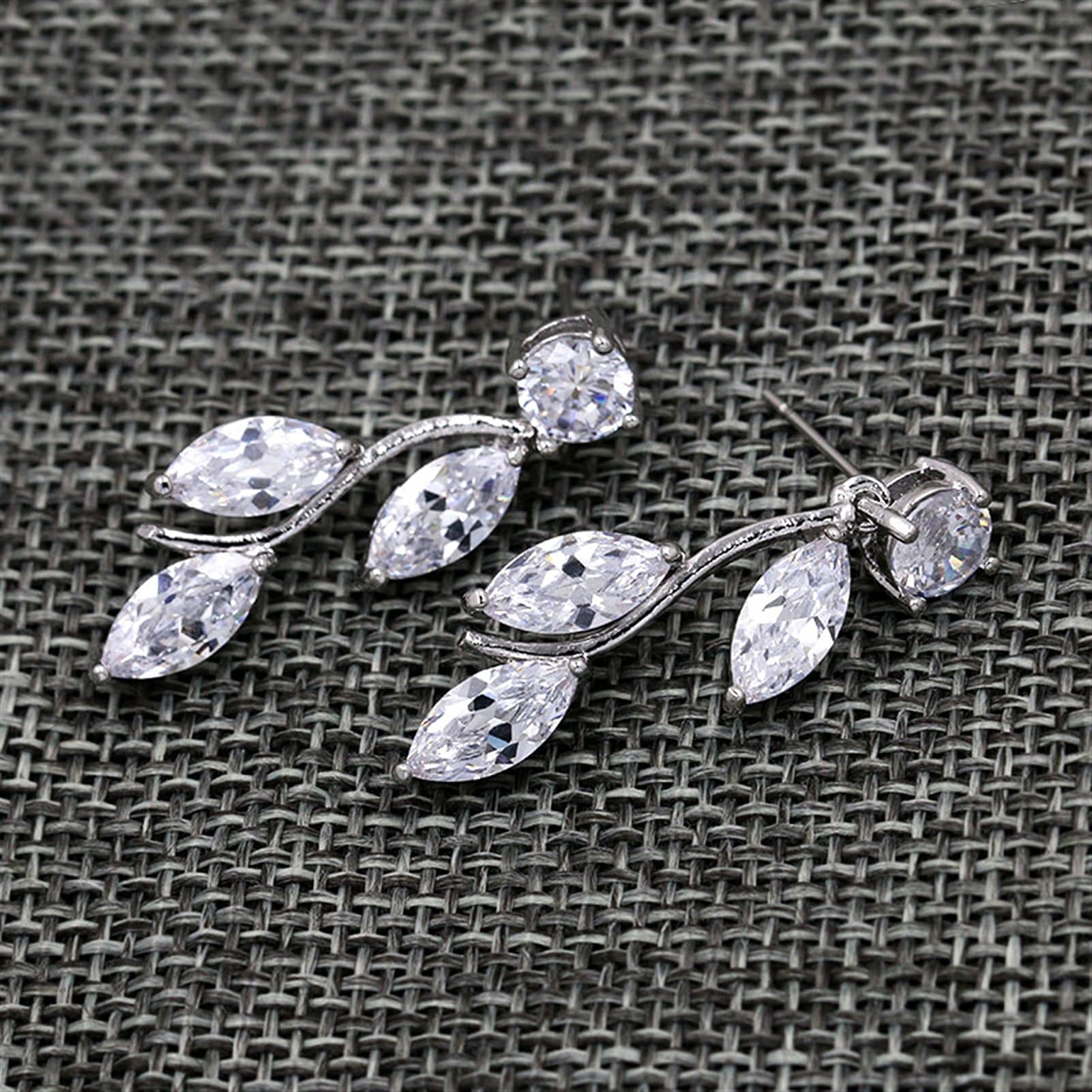 Joyería Elegante Cubic Zirconia CZ Crystal Wedding Conjunto de joyería para Mujer