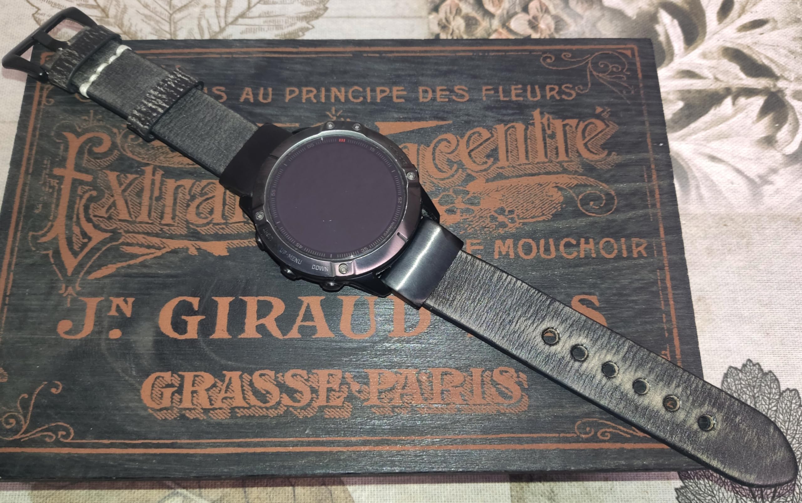 ESTUYOYA Leather Strap Compatible with Garmin Fenix 8-51mm / Fenix 7X Pro/7X/6X Pro/6X/5X//Enduro 3/Instinct 2X Solar/Epix 2 Pro 51mm/D2 Delta PX - Image 2