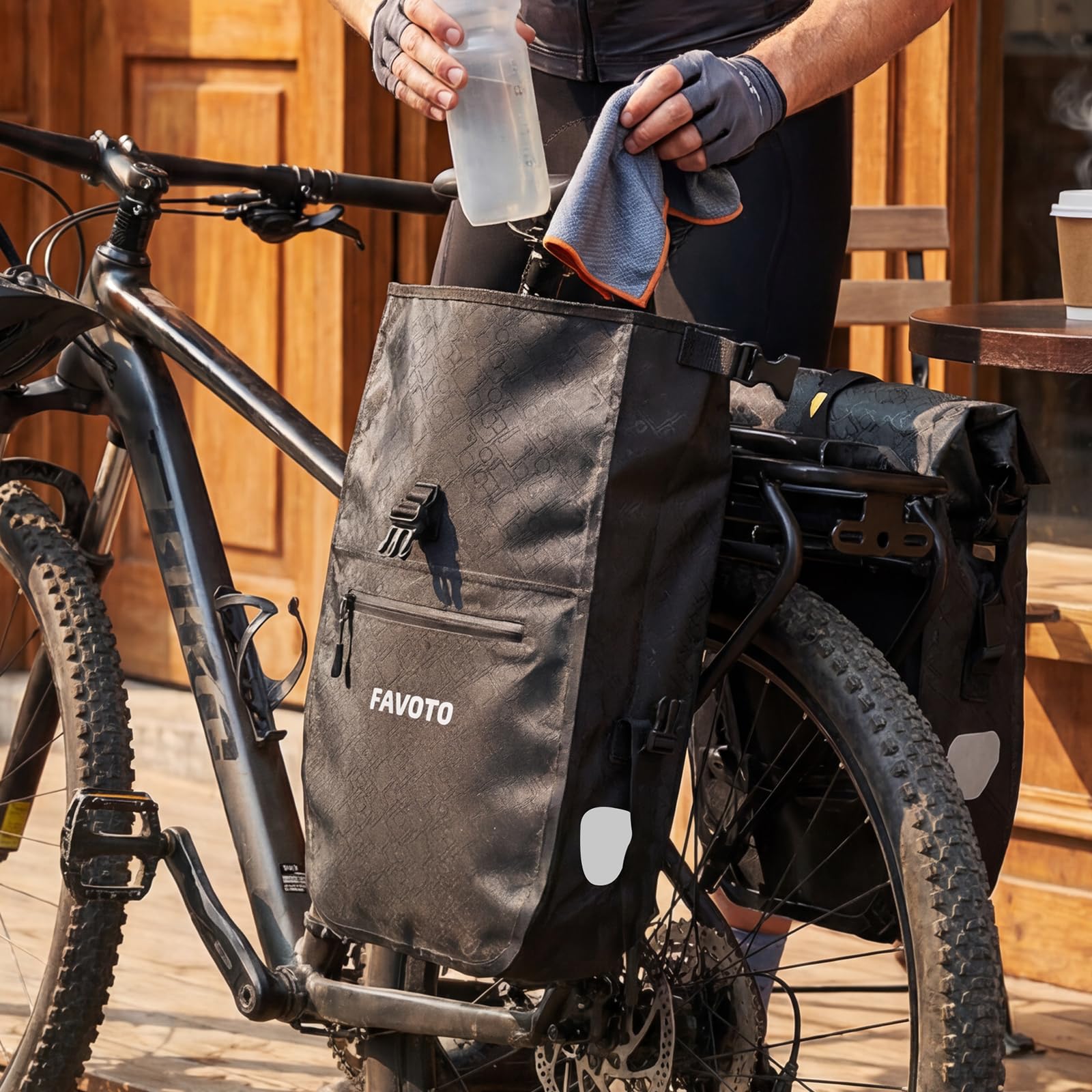 Favoto Borsa per Portapacchi Posteriore Bicicletta, Impermeabile Capacità 48L (2×24L), Design Riflettente, Sgancio Rapido, con Borsa Interna, Adatta per Bici Elettriche, Mountain Bike