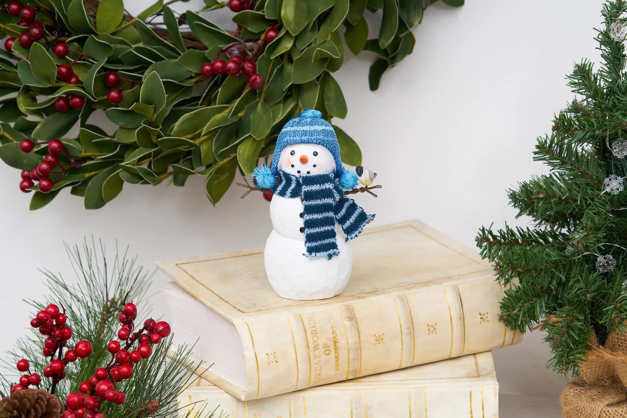 Amazon.com: GALLERIE II Cute Snowman w/Blue Plaid Scarf