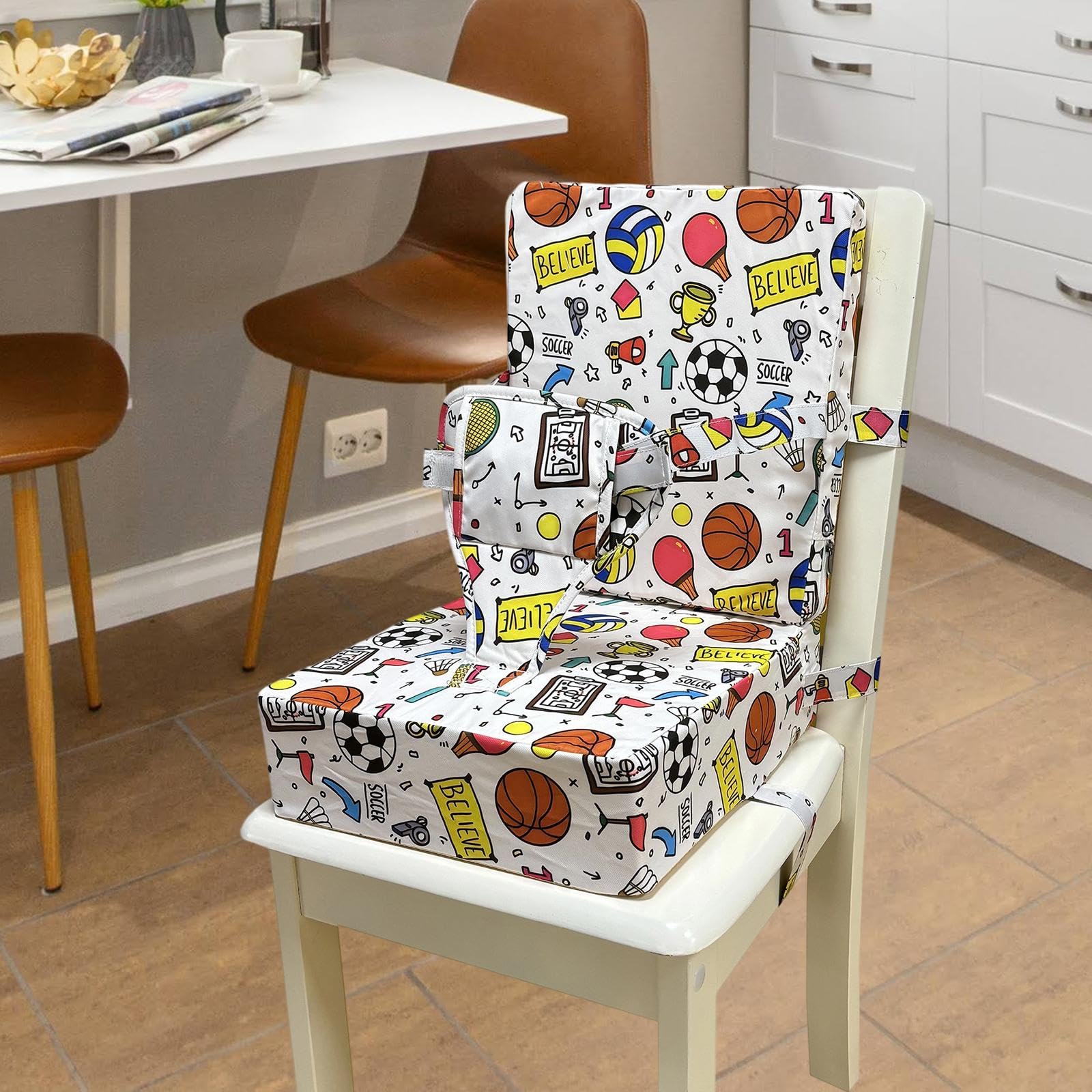 Seggiolino Bambini Pasto Sedia con Cuscino Alta Resilienza Schienale Staccabile Antiscivolo Cintura Superficie Resistente Adatto a Bambini P, Bianco, Taglia unica bambino