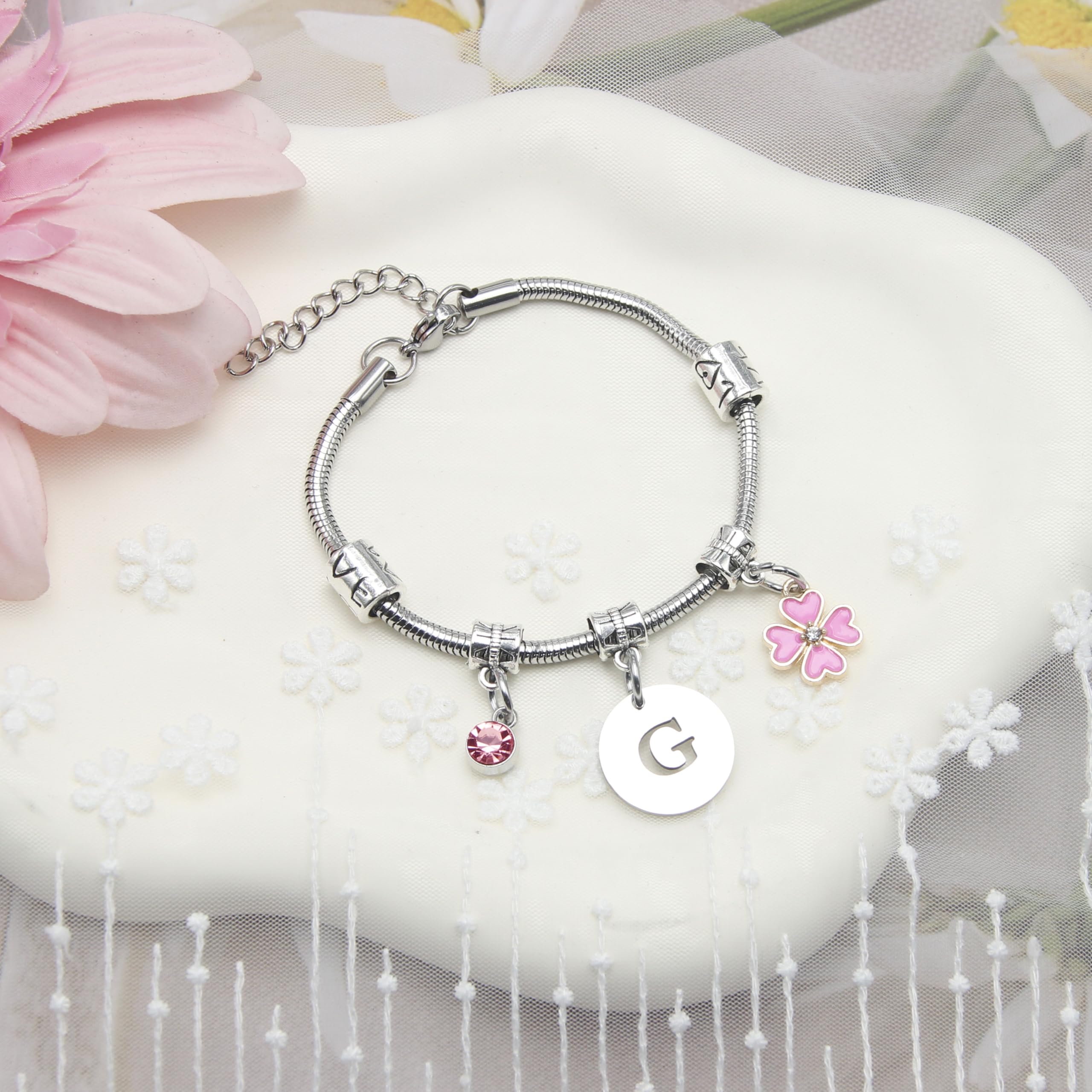 KJKJKJ A-Z 26 Lettera Iniziale Ciondolo Bracciale Donne Natale Regalo Personalizzazione Idee Regalo di Compleanno Bracciale,Figlia Sorelle Amici Amante Compleanno Natale Laurea Regalo Bracciale