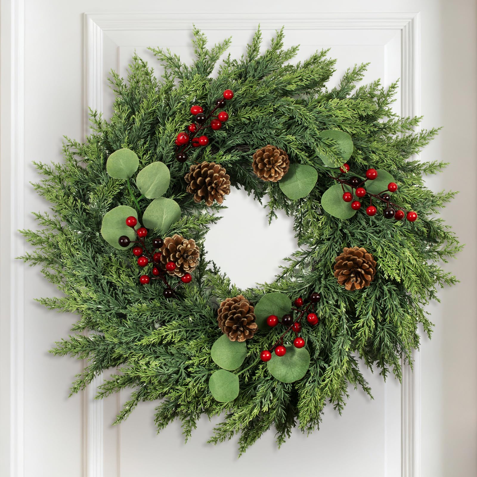 Christmas Decor, 24" Cedar Christmas Wreath with Pinecones