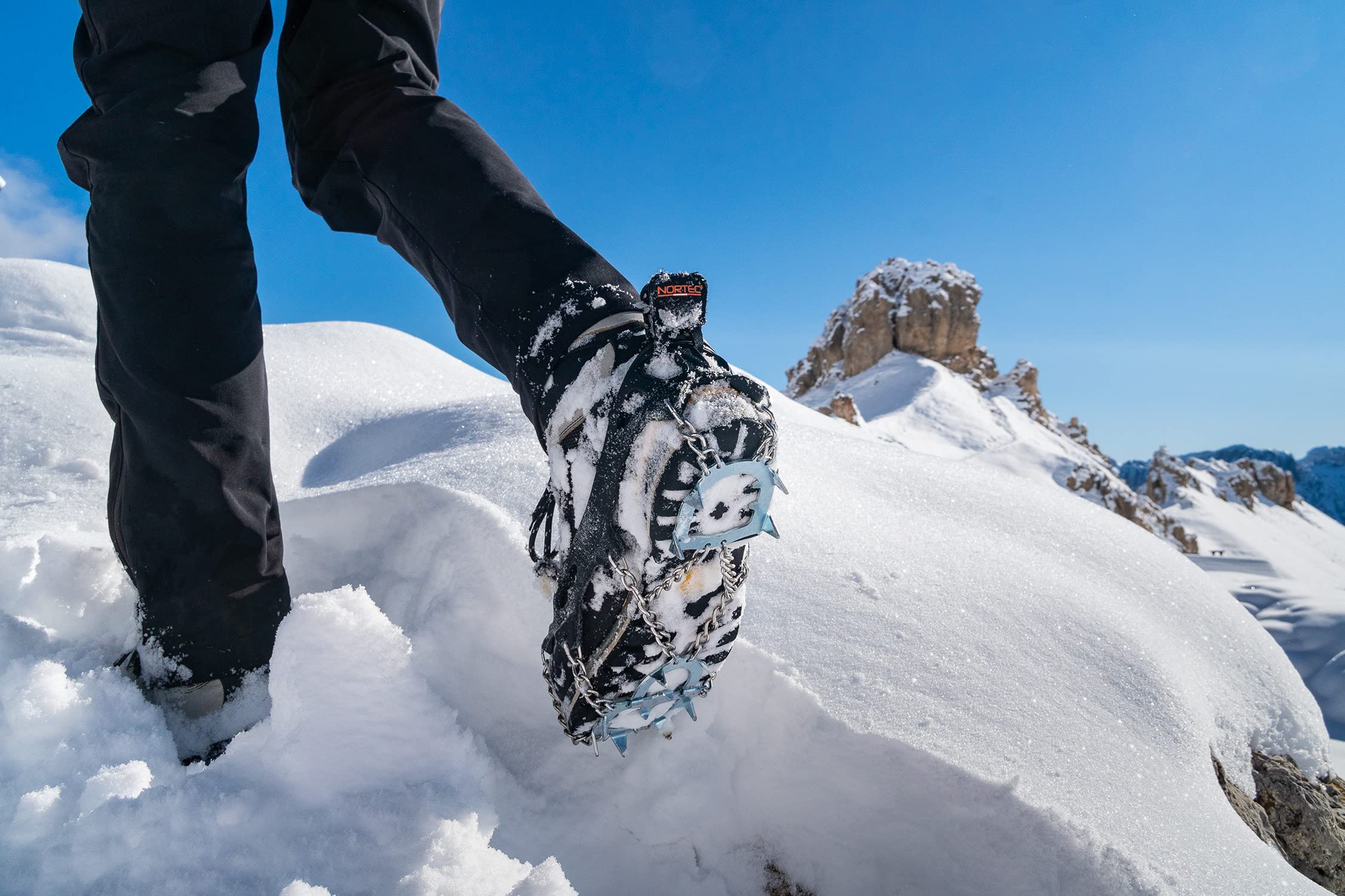 Nortec Spikes ALP 2.0 Made in Italy für Winter Trekking auf EIS und Schnee, Micro Spikes Leicht für Schuhe mit Tasche
