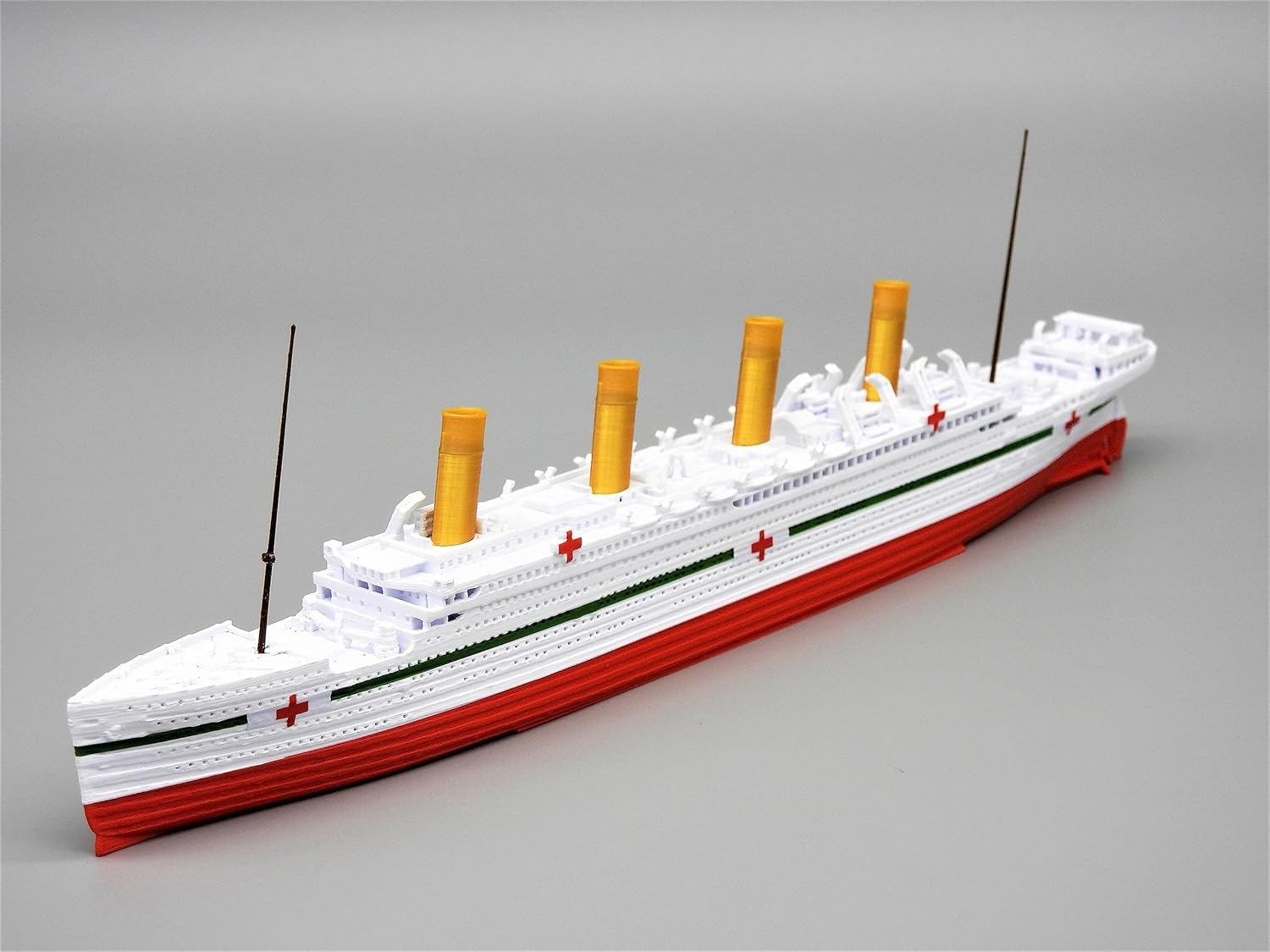 Ship Barco Britannic De Juguete THEROLLER3D HMHS