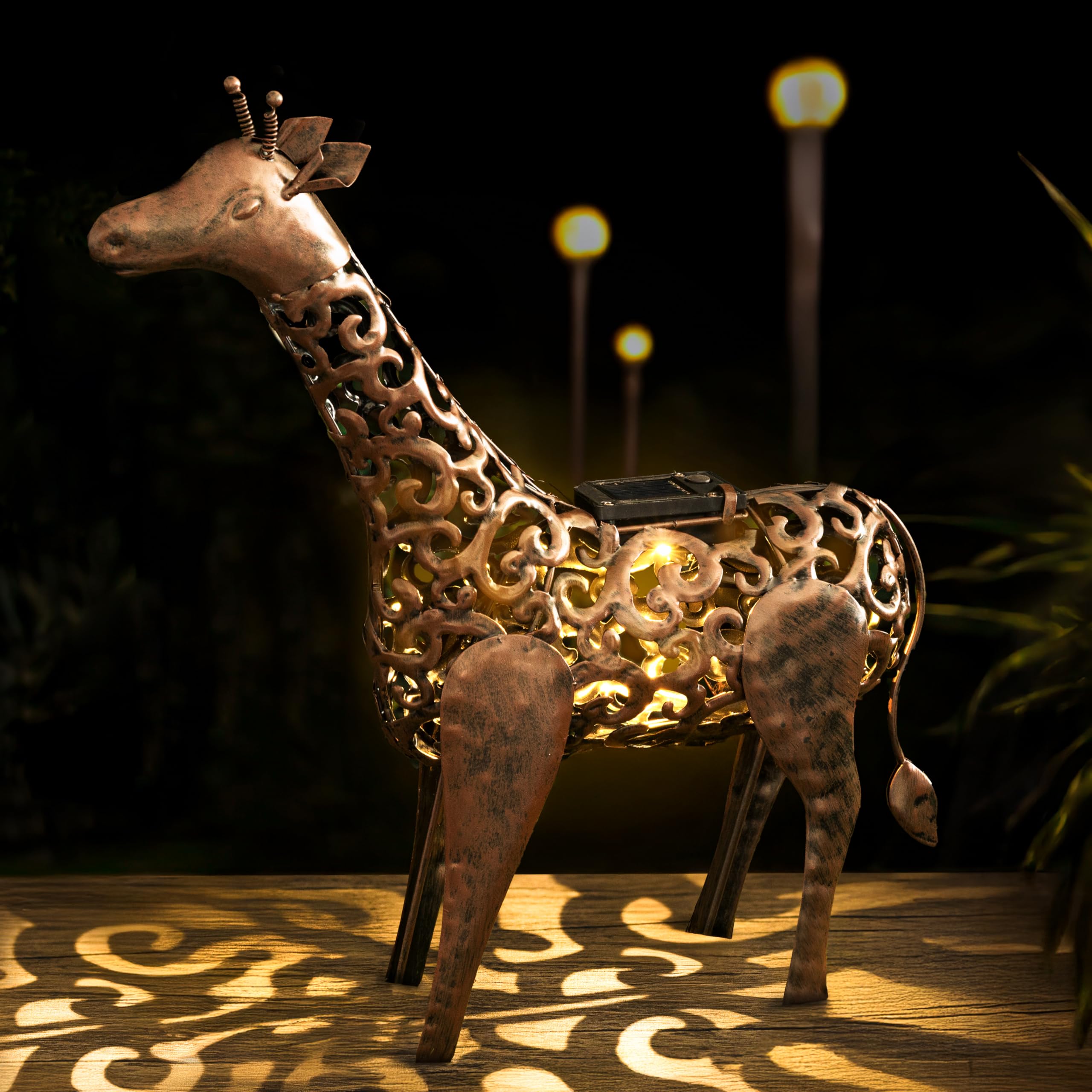 Garden Mile Bronze Effect Solar Powered Metal Giraffe Ornament – Filigree LED Light Garden Statue for Decorative Outdoor Displays – Durable Metal Garden Feature for Patios, Borders & Flowerbeds