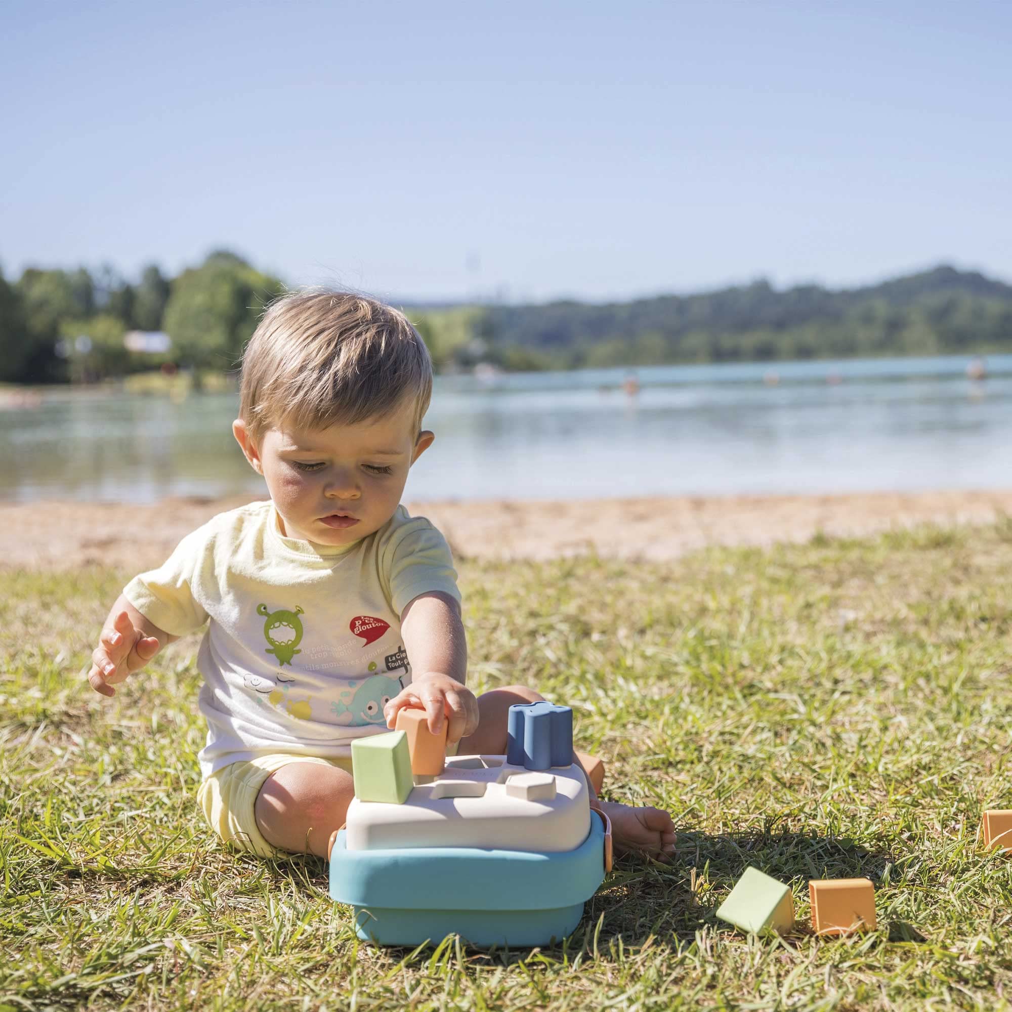 Smoby Life-Set Pequeños Descubrimientos, Fabricado en Bioplástico Sostenible Procedente de la Caña de Azúcar, 100% Reciclable, Embalaje 100% Reciclado, para Niños a Partir de 1 Año (7600140605)