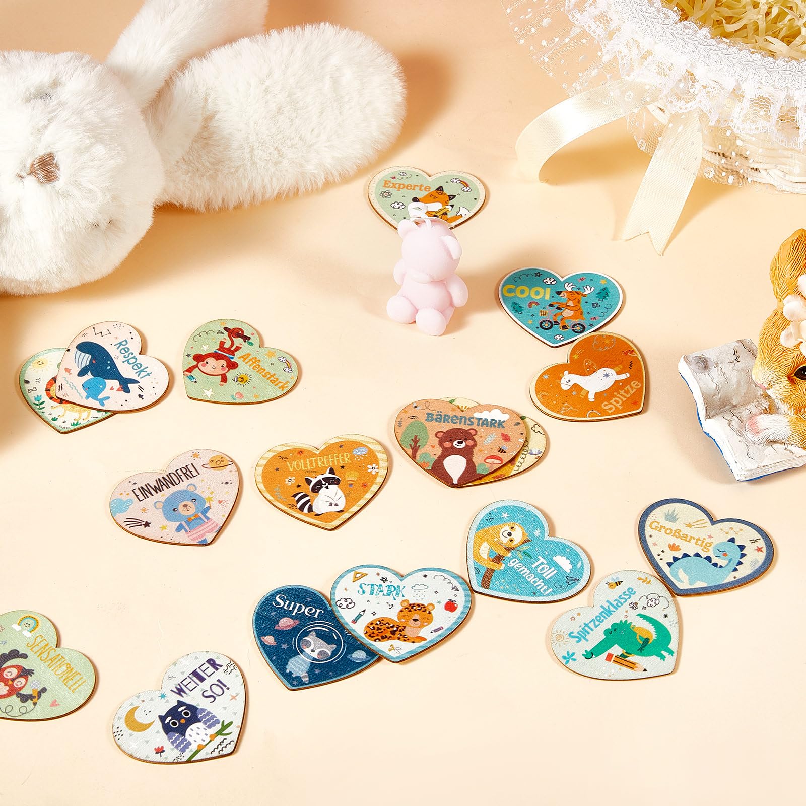 Lot De 36 Petits Porte-bonheur En Bois Pour Enfants - Trèfles, Coccinelles, Fers à Cheval, Idéaux Cadeaux école