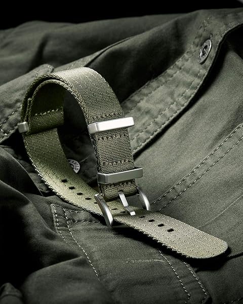 Le bracelet BINLUN en nylon balistique offre une alternative robuste et stylée pour personnaliser votre montre.