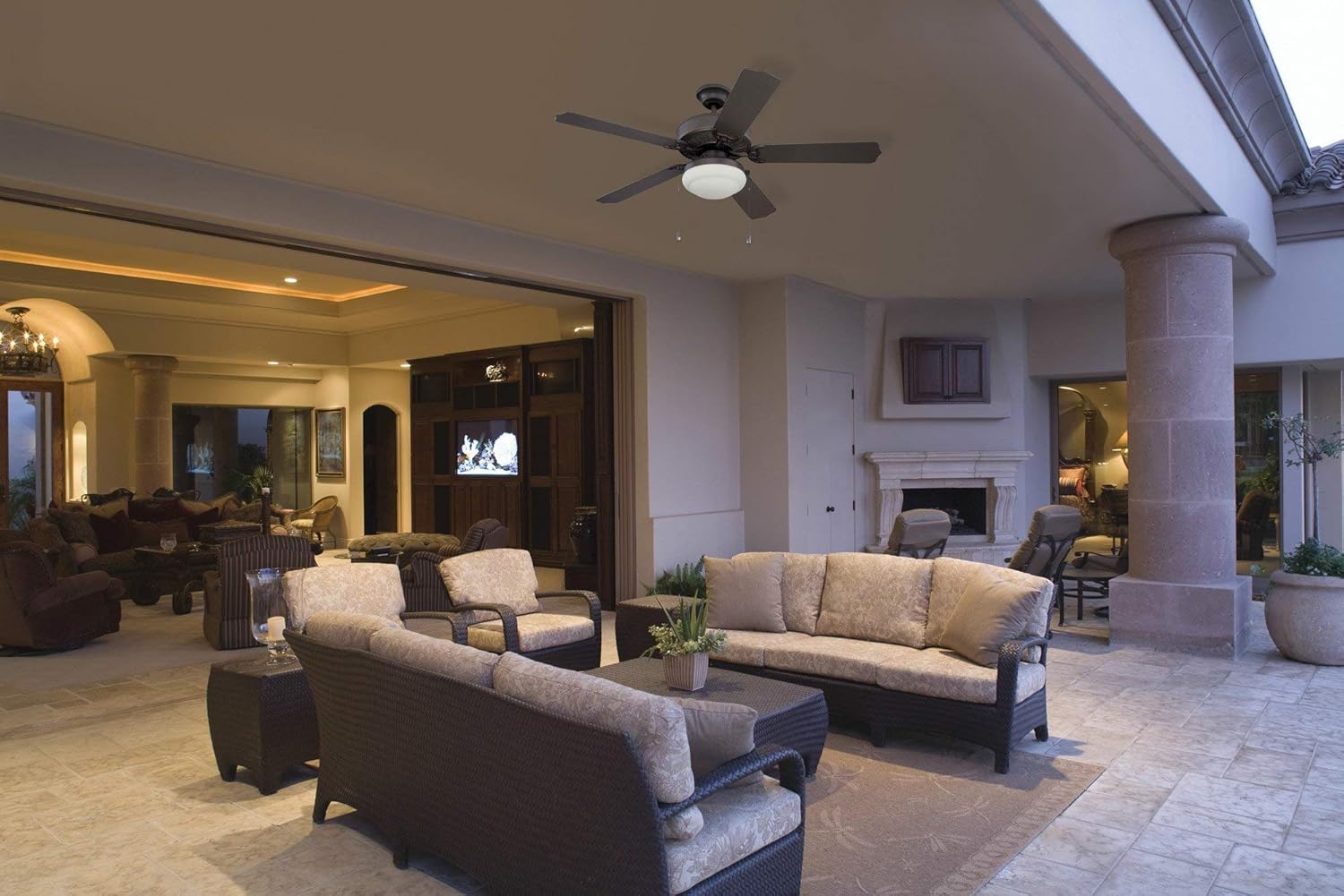 White 52" Traditional Ceiling Fan with Light Kit