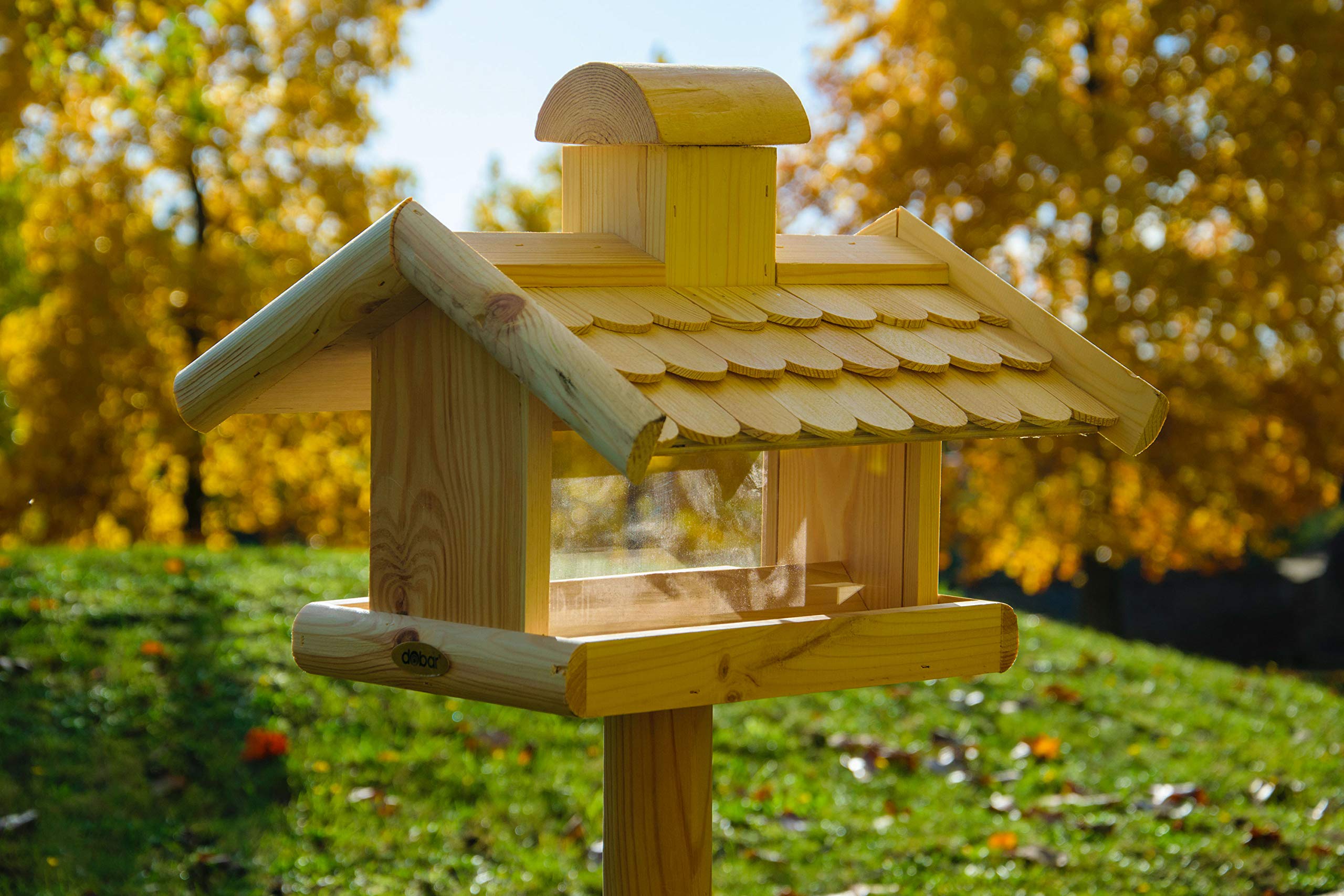 dobar® 21277e Großes Vogelfutterhaus mit Futtersilo - Vogelhaus aus Massivholz - Vogelvilla mit Holzschindeldach - Vogelfutterstation für Ständermontage - 38 x 38 x 30 cm - Natur