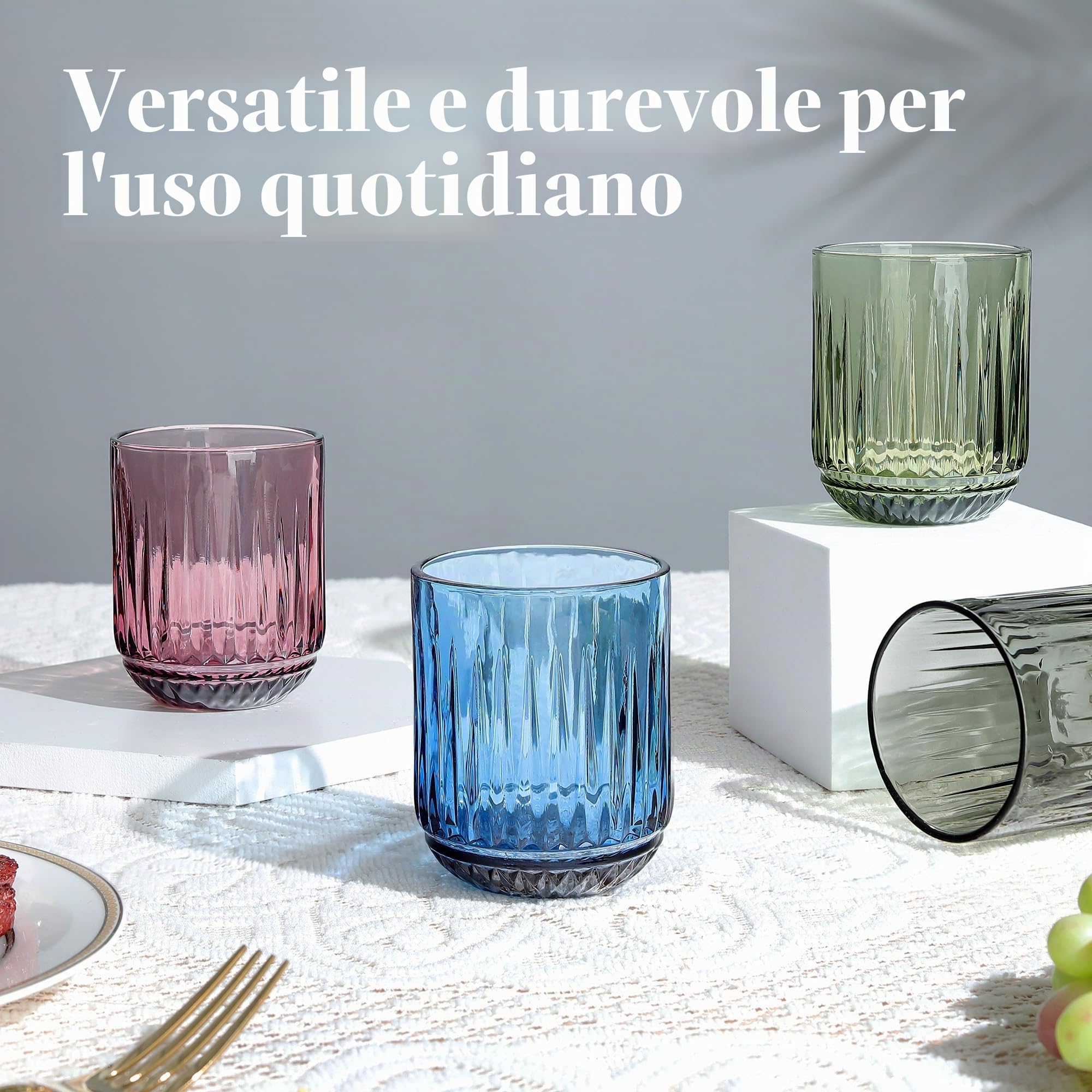 Joeyan 26cl Multicolore Bicchieri da Acqua in Vetro, Set di 4 Tumbler con Costolature Rilievo Per Acqua Gassata,Aperitivo,Succo di Frutta e Bibite, Lavabile in Lavastoviglie (Verde Rosa Blu Grigio)